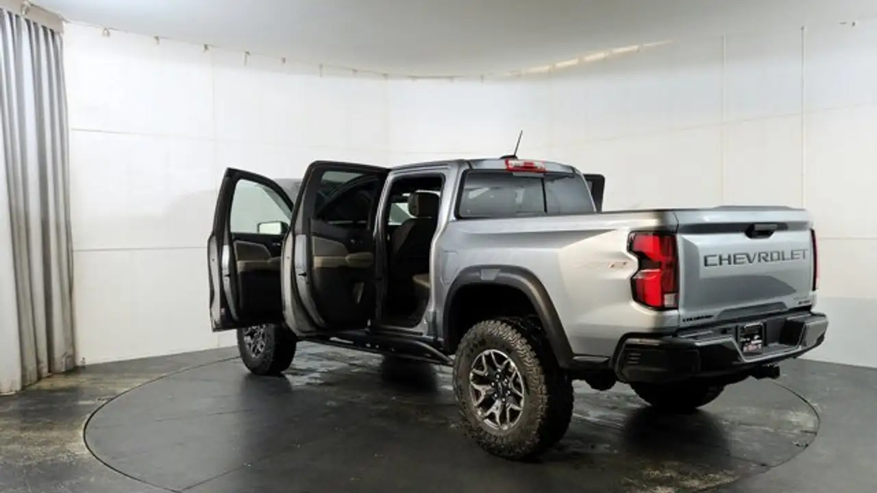 Chevrolet Colorado снимка Chevrolet Colorado