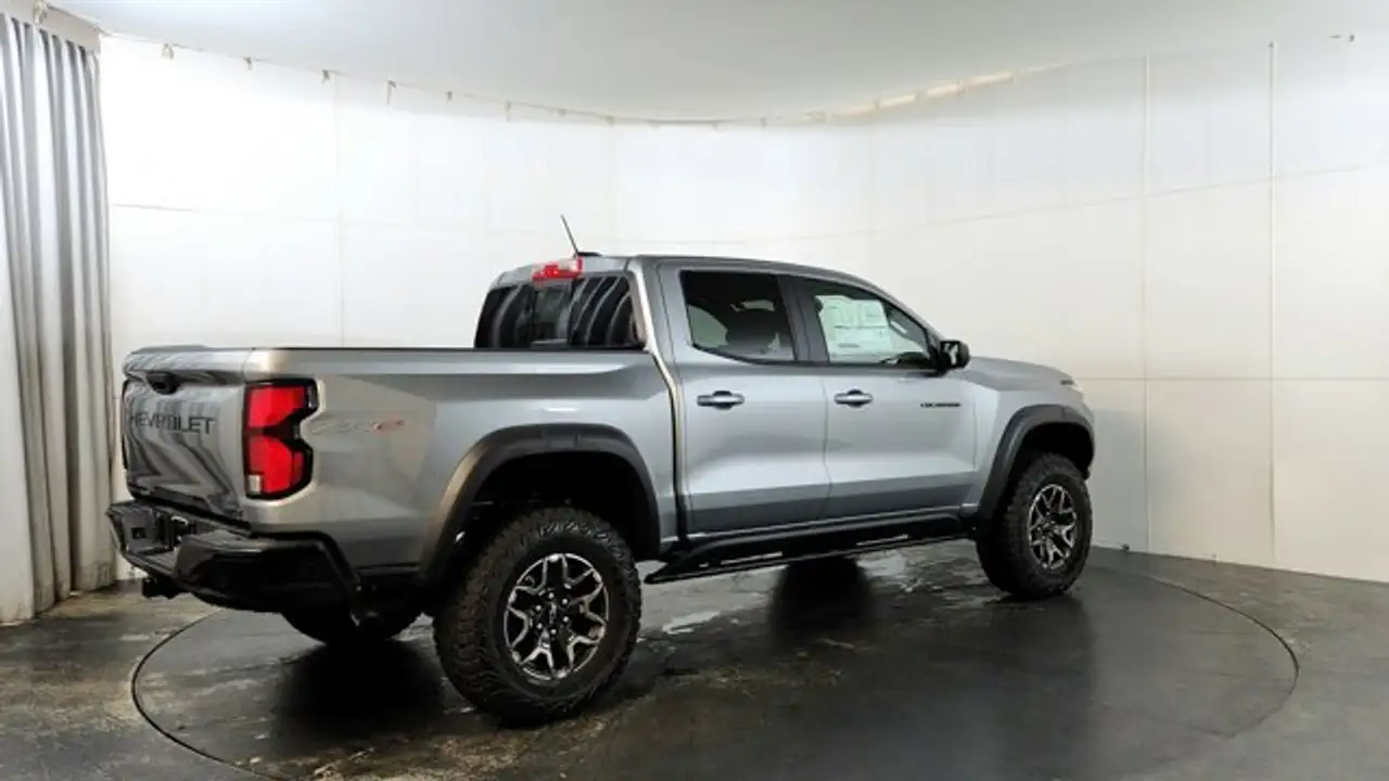 Chevrolet Colorado снимка Chevrolet Colorado