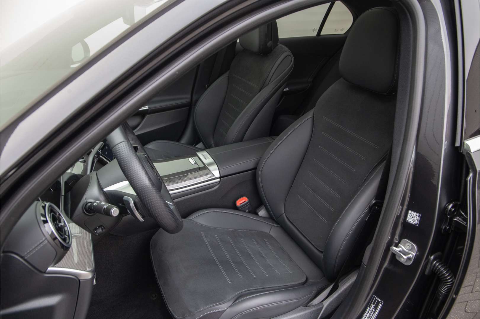 Mercedes Classe C 300e AMG Line - 2024 - Joinsteer - #13