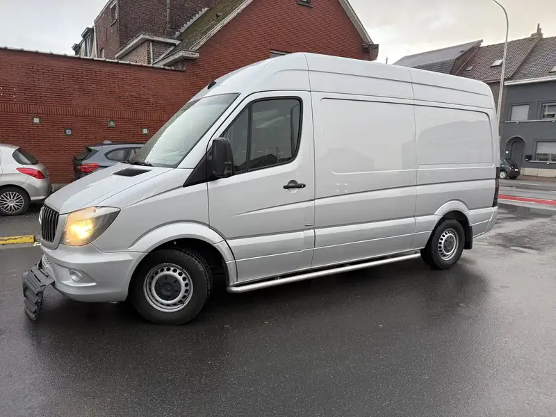 Mercedes-Benz Sprinter V6 190pk Euro 6 Clim Lux Interieur Carnet Mercedes *Prête à être immatriculer*