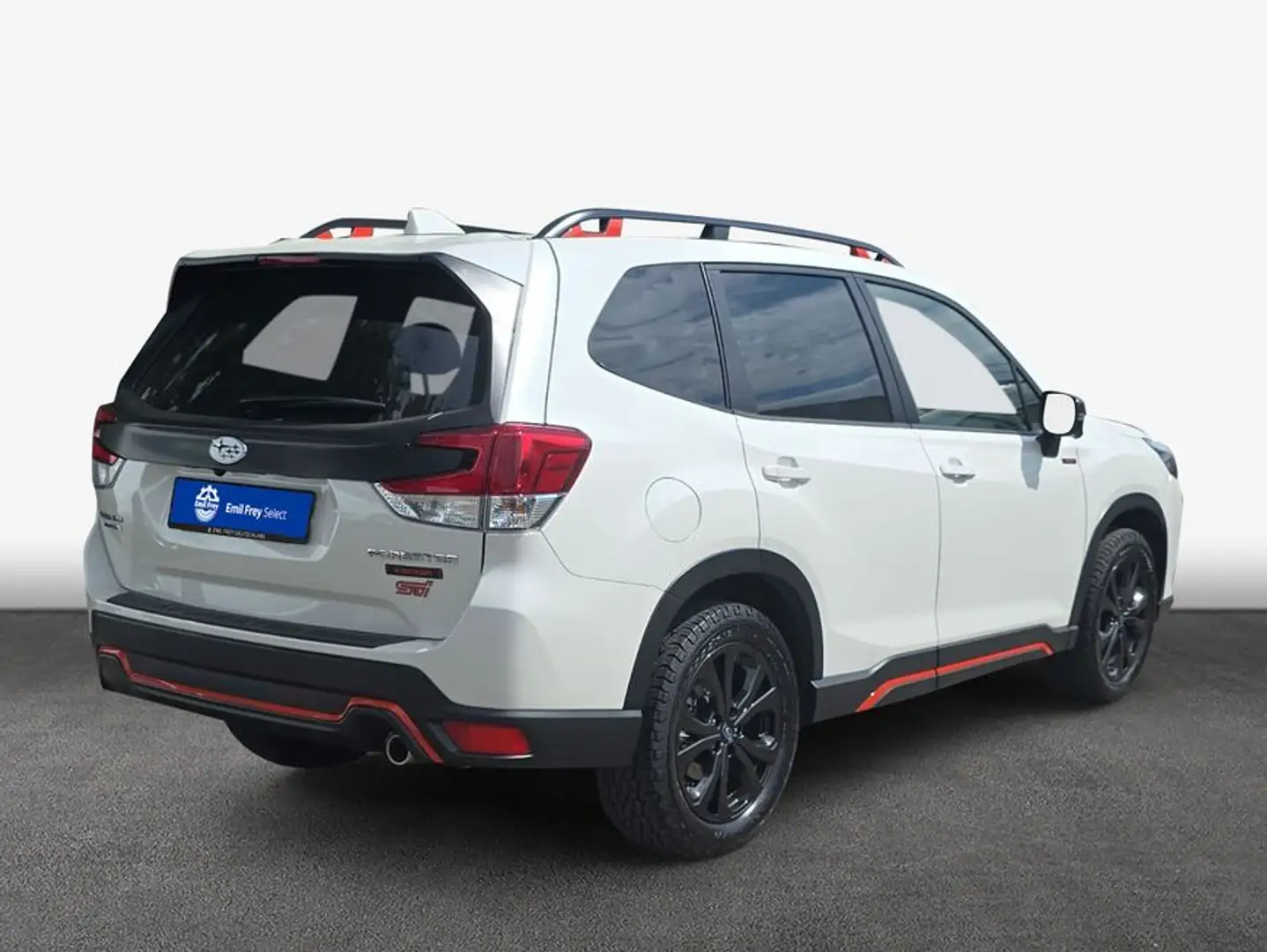 Subaru Forester 2.0ie Lineartronic Edition Exclusive Cros White - 2