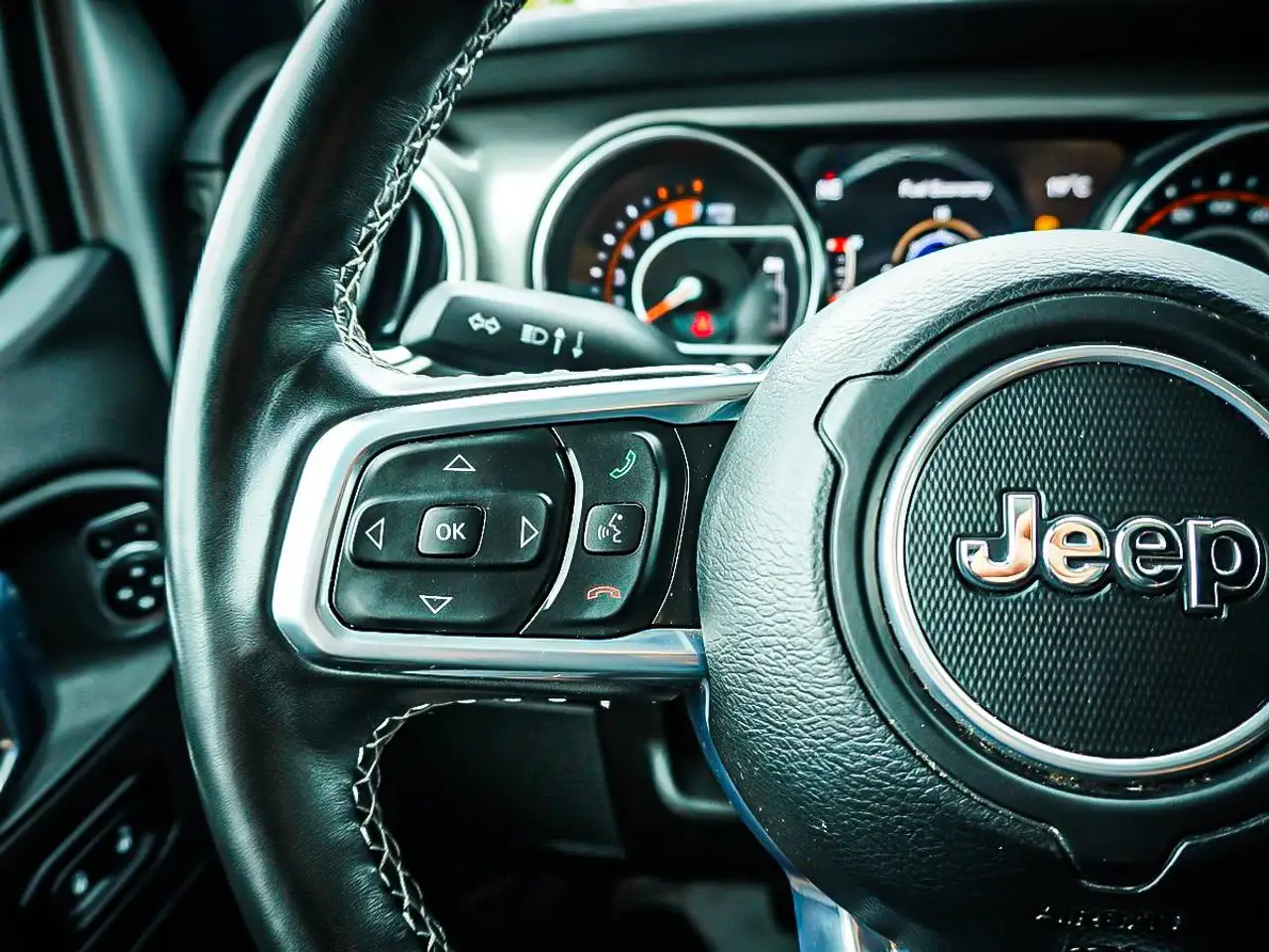 Jeep Wrangler photo Jeep Wrangler