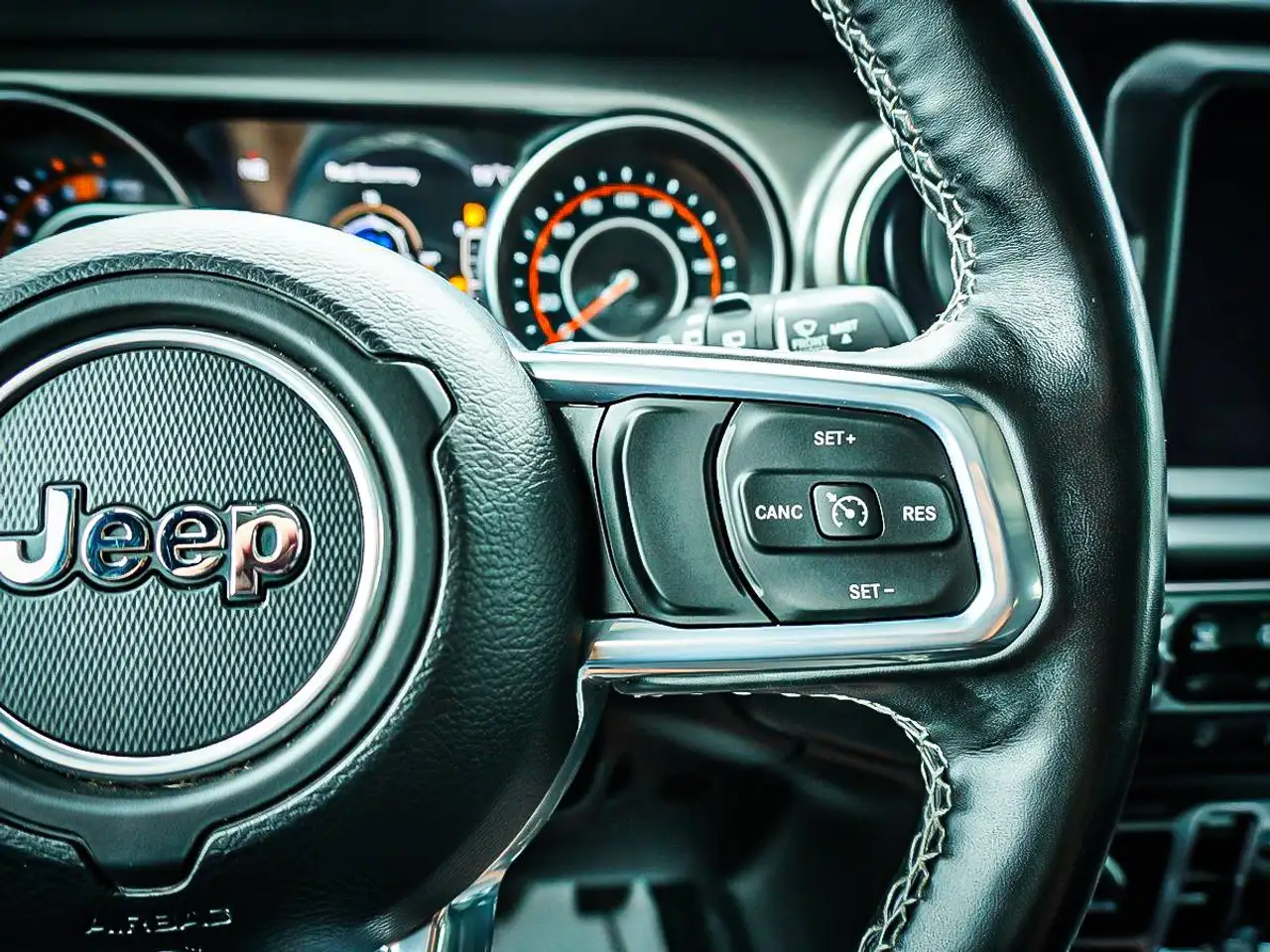 Jeep Wrangler photo Jeep Wrangler