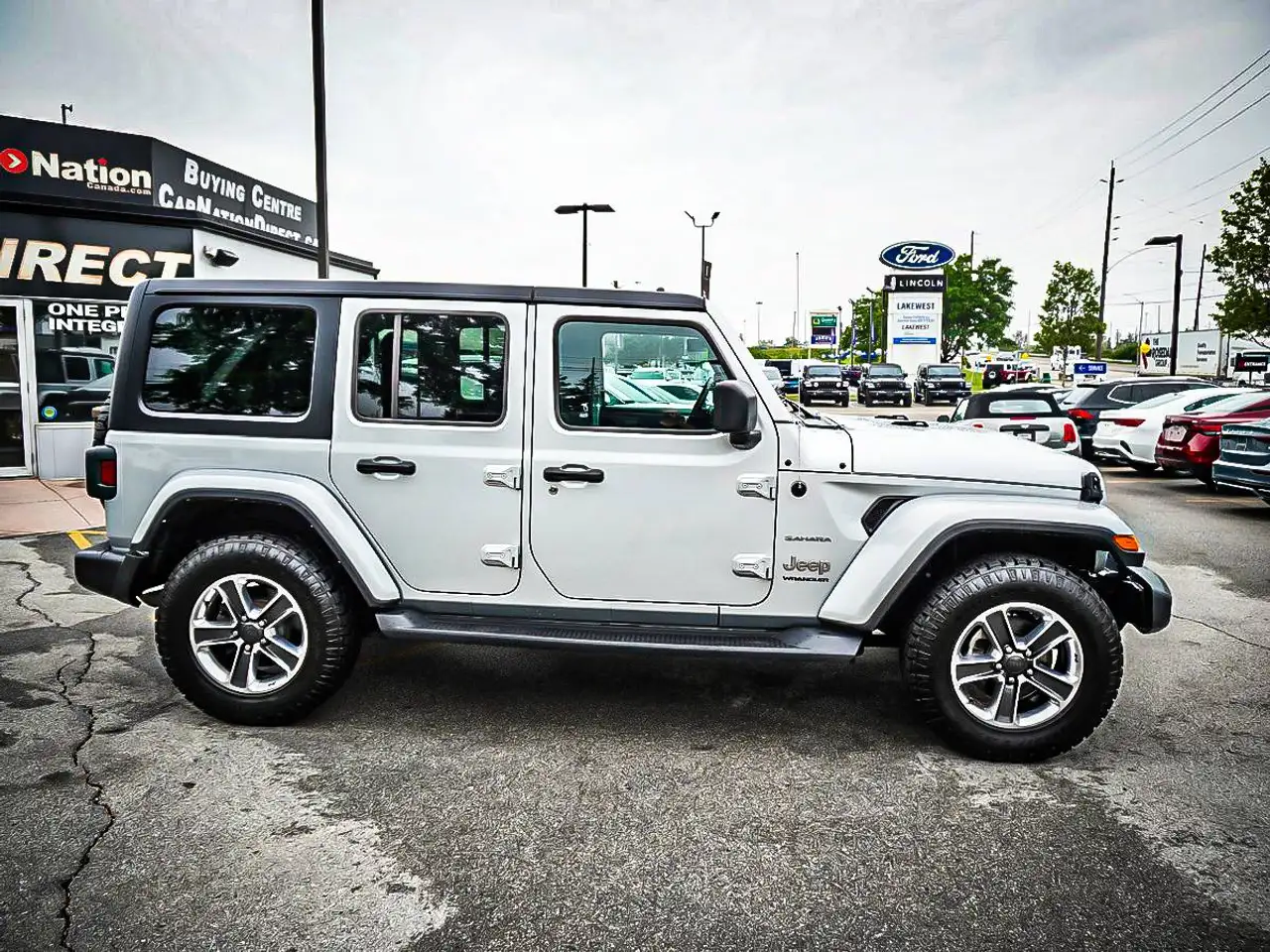 Jeep Wrangler photo Jeep Wrangler
