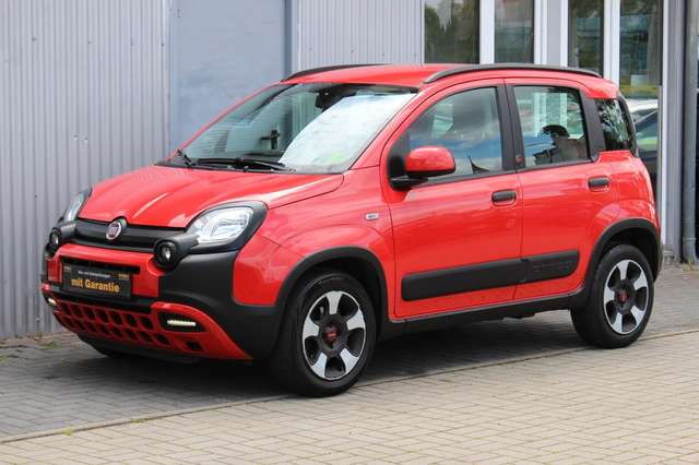 Imagine Fiat Panda Red Cross Hybrid+Klimaaut+Teil-Leder+1.Han