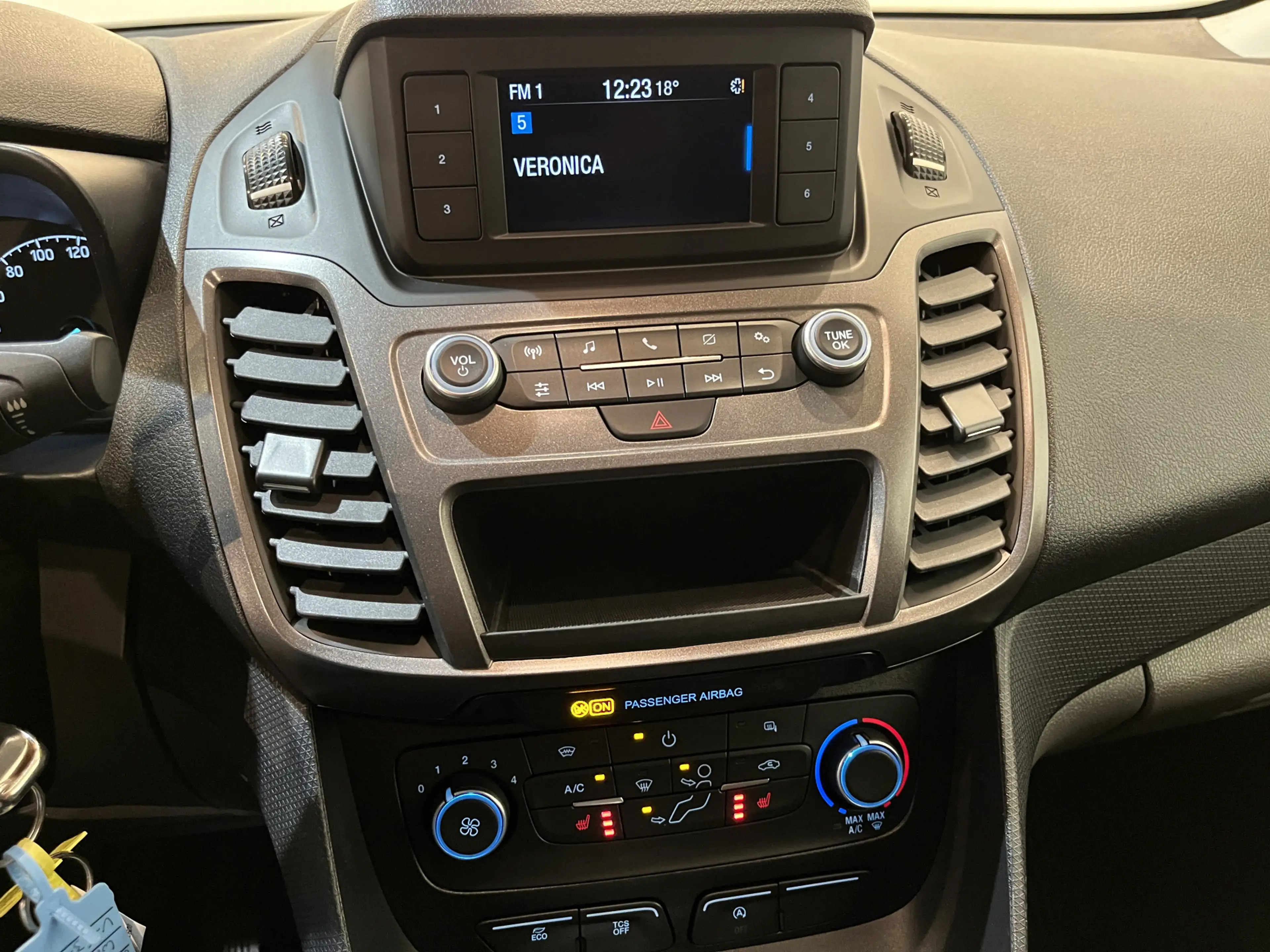 Ford Transit Connect 1.5 EcoBlue L2 Trend Servicebus / Sortimo Inrichti — photo 9