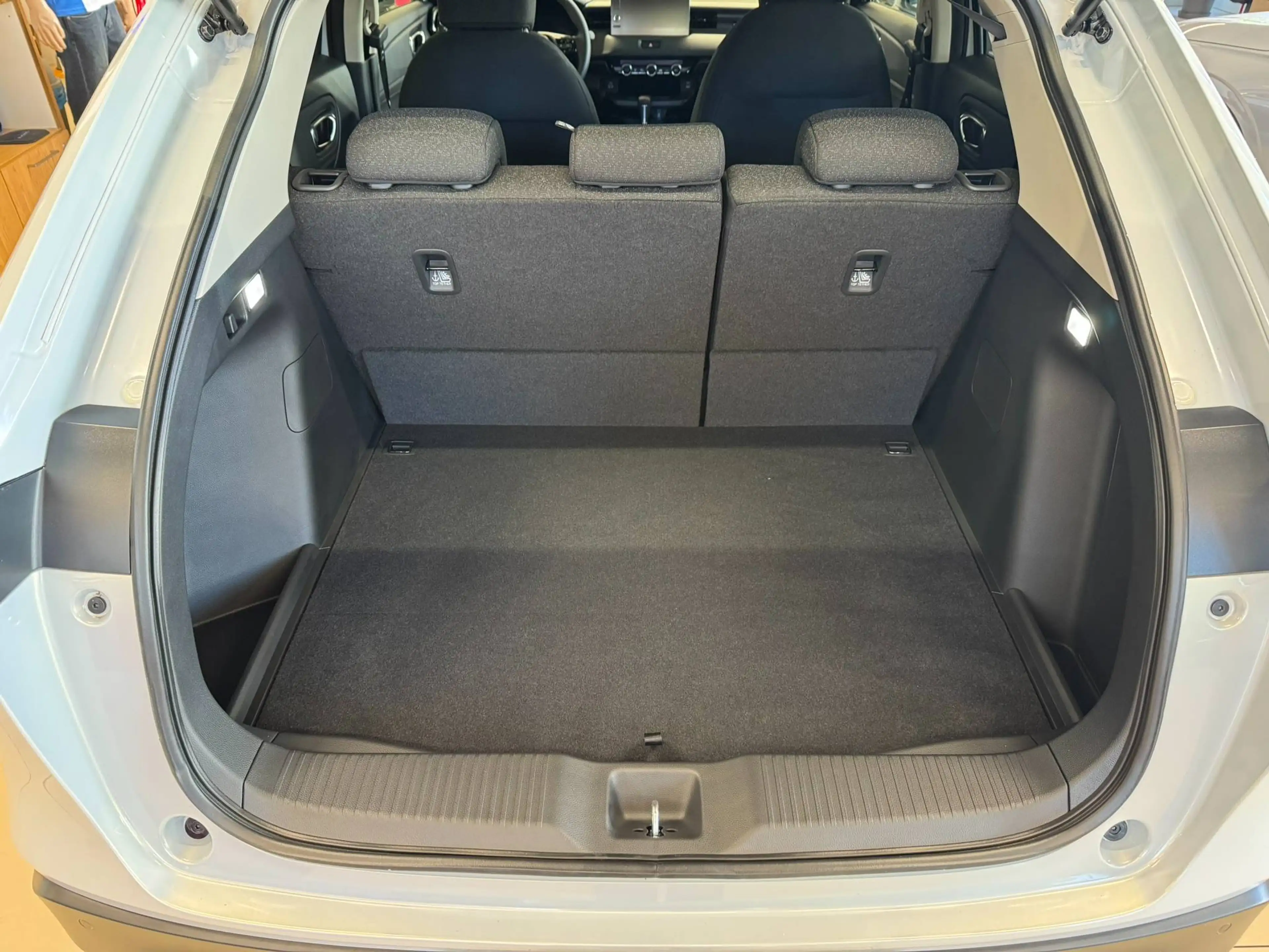 Honda HR-V HR-V 1.5 e:HEV Elegance | Tageszulssung | Schnäppchen — photo 8