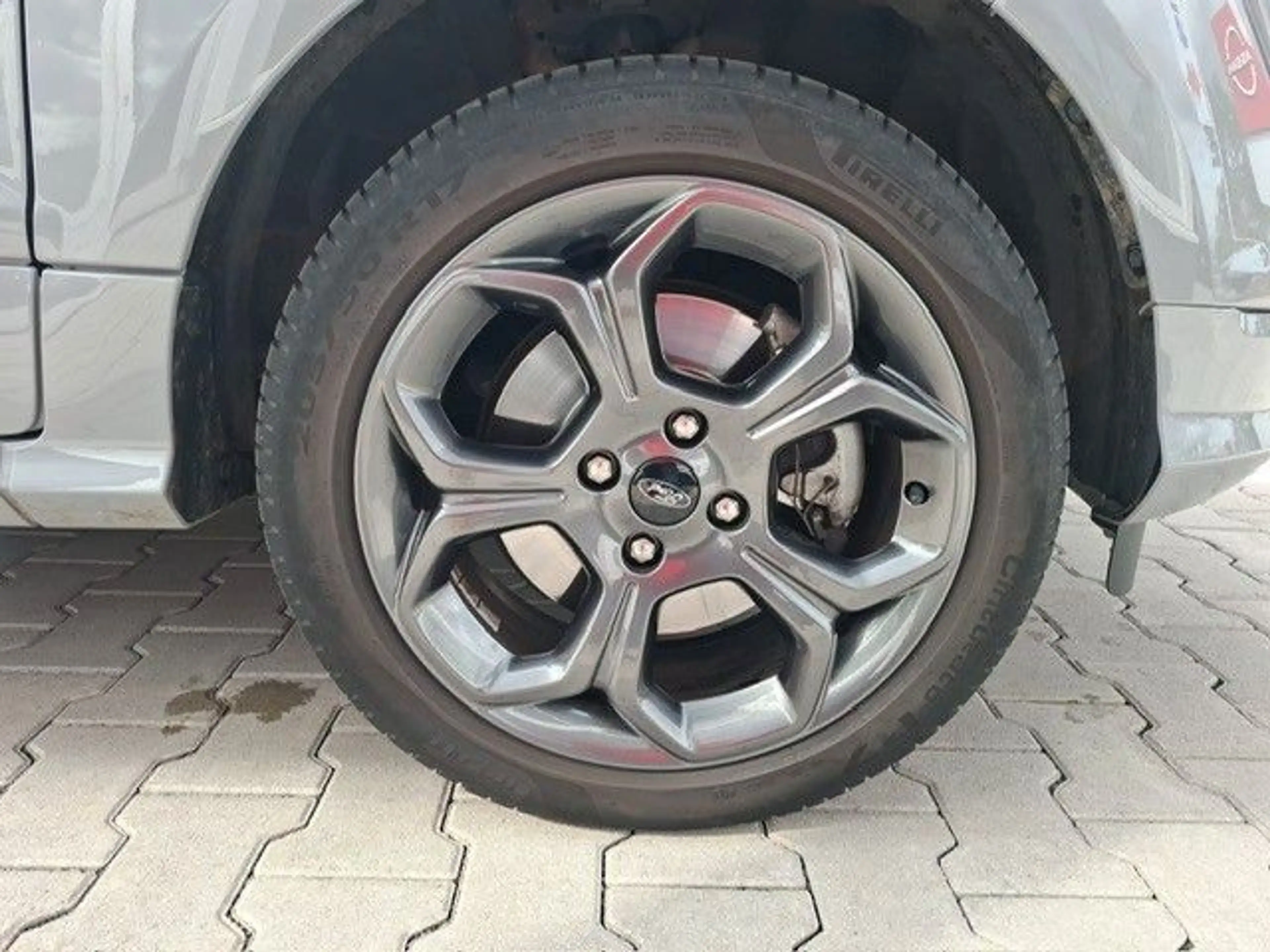 Ford EcoSport 1,0 ST-Line, Winterpaket, 8-Fach, — photo 7
