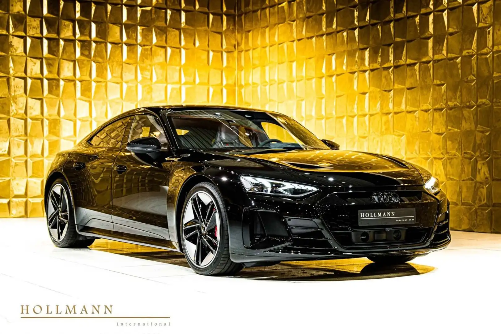 Audi e-tron GT RS e-tron GT  + CARBON + PANO + B&O + Noir - 1