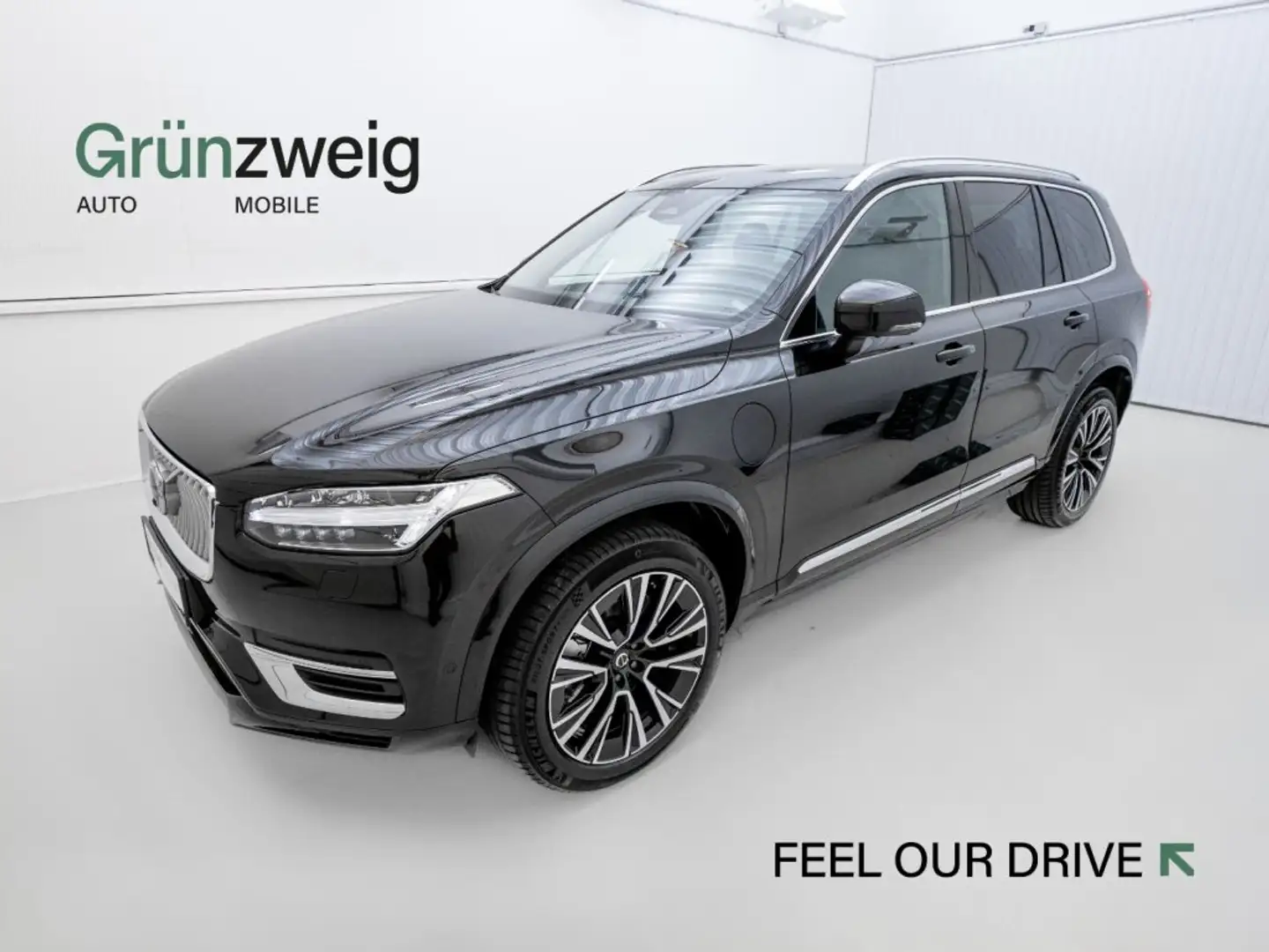 Volvo XC90 Plus, T8 AWD Plug-in Hybrid, Elektrisch/Benzin, Bright, 7 Si Noir - 1