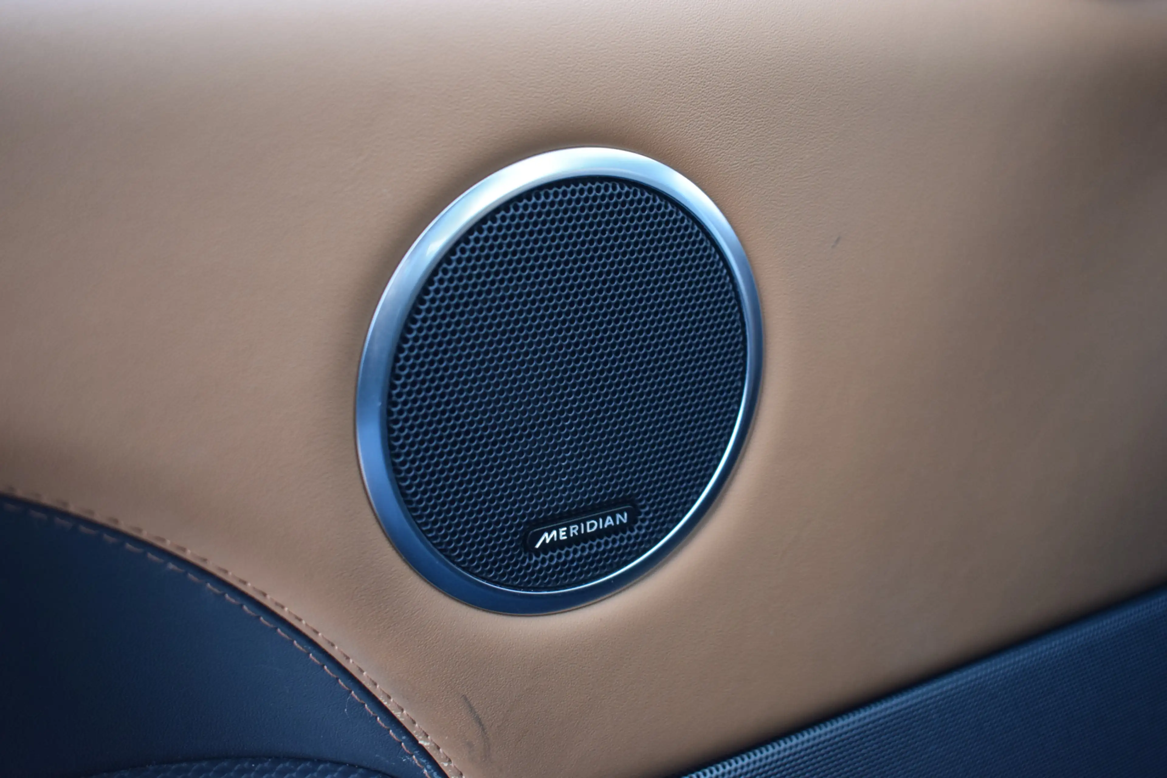 Land Rover Range Rover Sport P400e Limited Edition Panodak | 360 camera | Full — photo 14