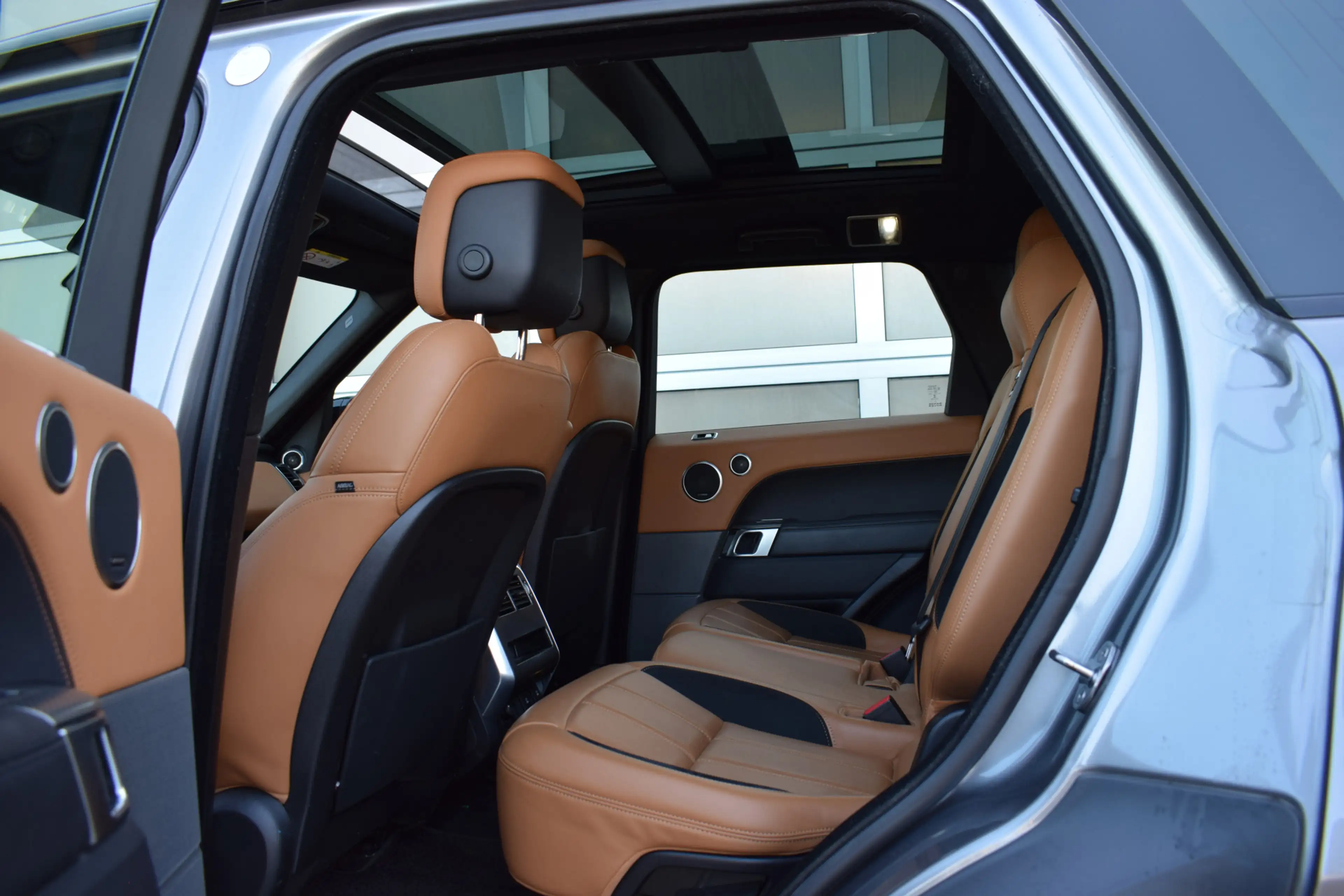 Land Rover Range Rover Sport P400e Limited Edition Panodak | 360 camera | Full — photo 5