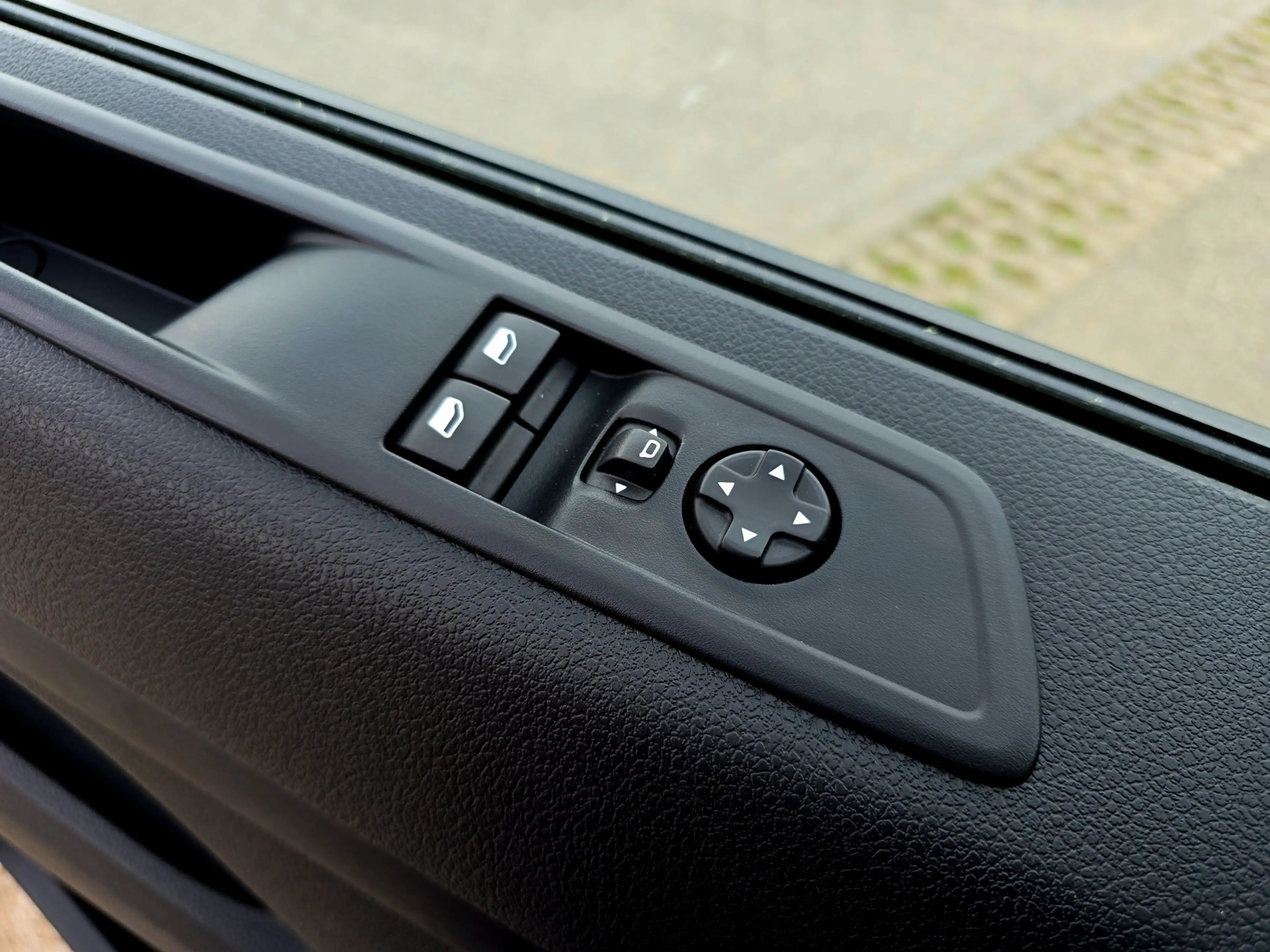 Opel Vivaro 1.5 CDTi S&S L2 H1 - 120 Pk - Euro 6 - Airco - Cru — photo 17