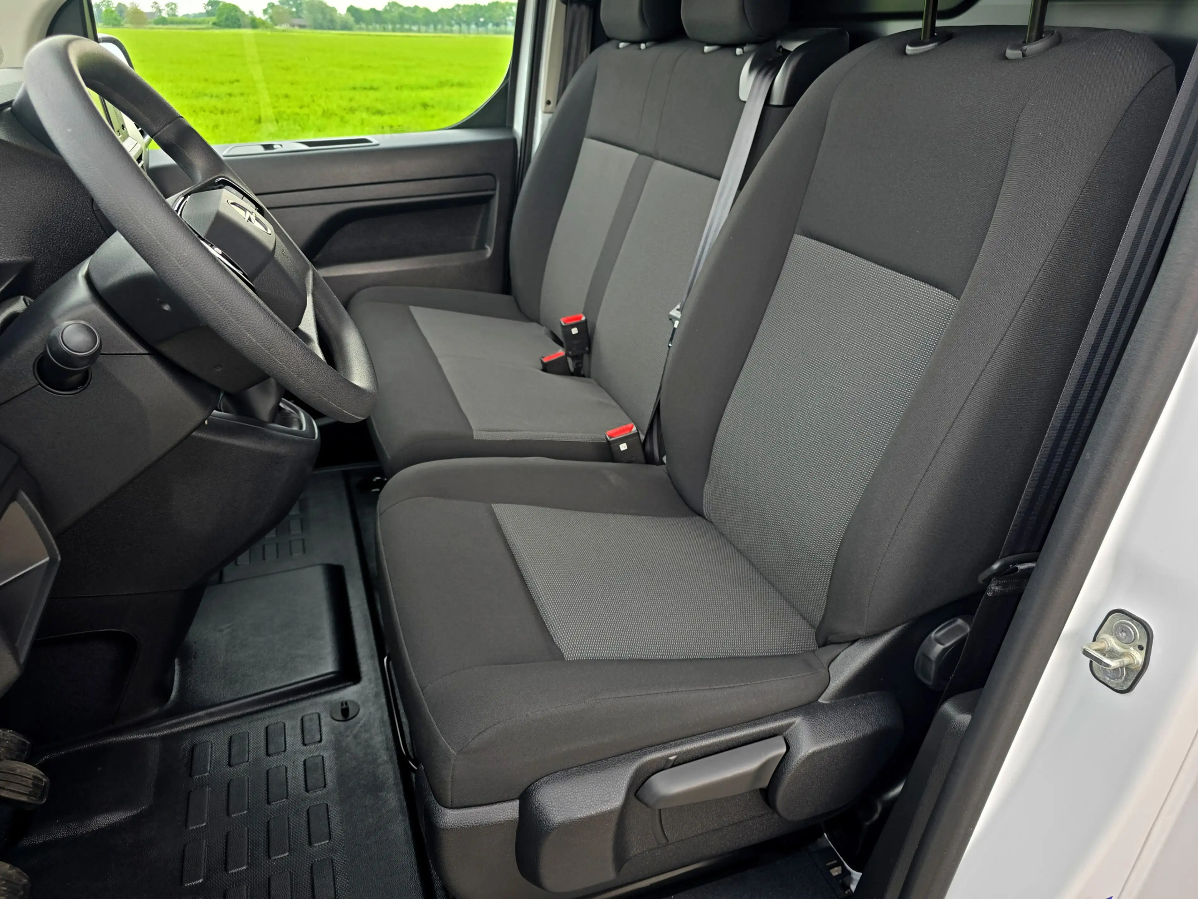 Opel Vivaro 1.5 CDTi S&S L2 H1 - 120 Pk - Euro 6 - Airco - Cru — photo 19