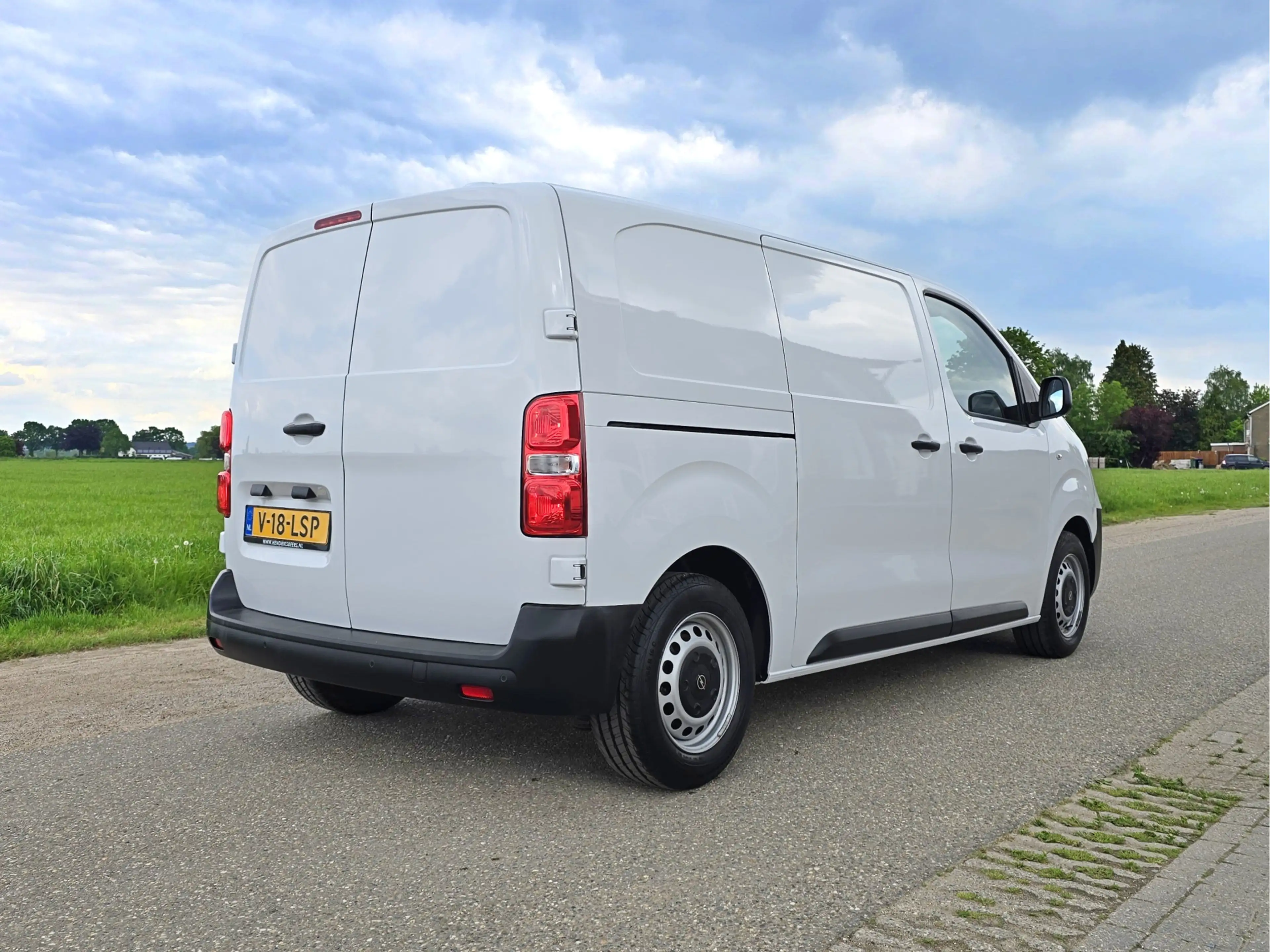 Opel Vivaro 1.5 CDTi S&S L2 H1 - 120 Pk - Euro 6 - Airco - Cru — photo 6