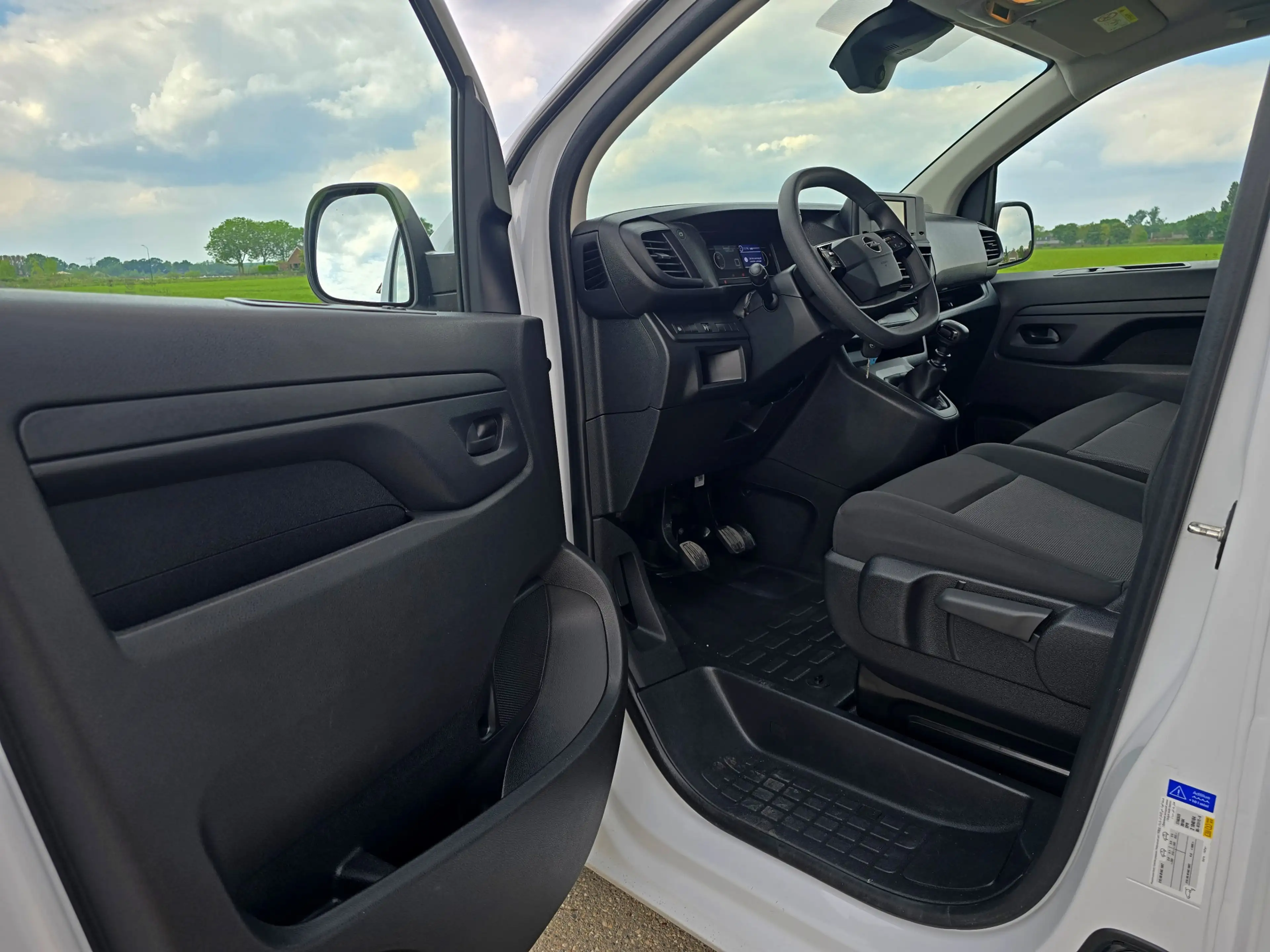 Opel Vivaro 1.5 CDTi S&S L2 H1 - 120 Pk - Euro 6 - Airco - Cru — photo 16