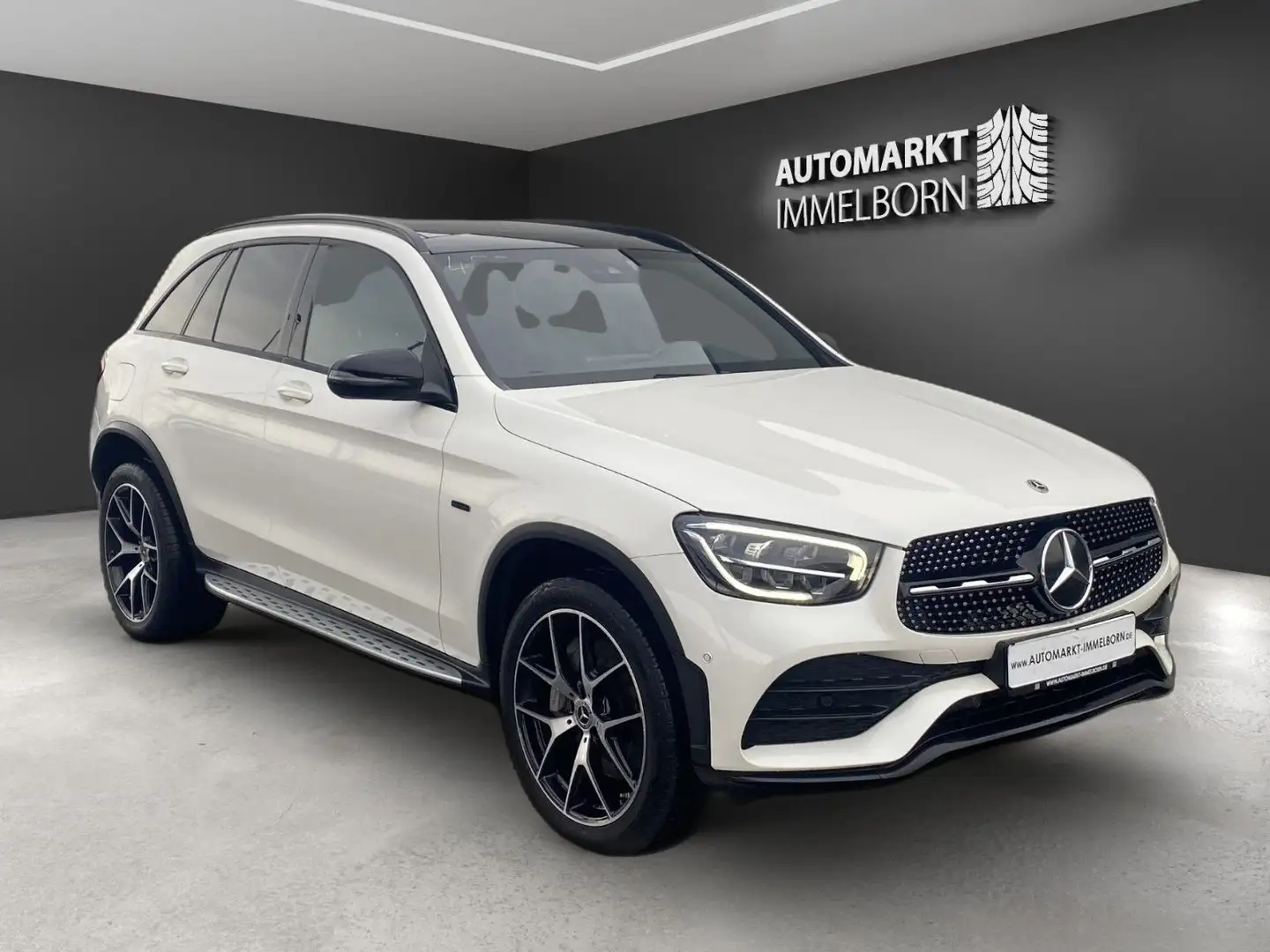 Mercedes-Benz GLC 300 de AMG 20*Pano*DAB*AHK*Distro*Alcantara Alb - 1