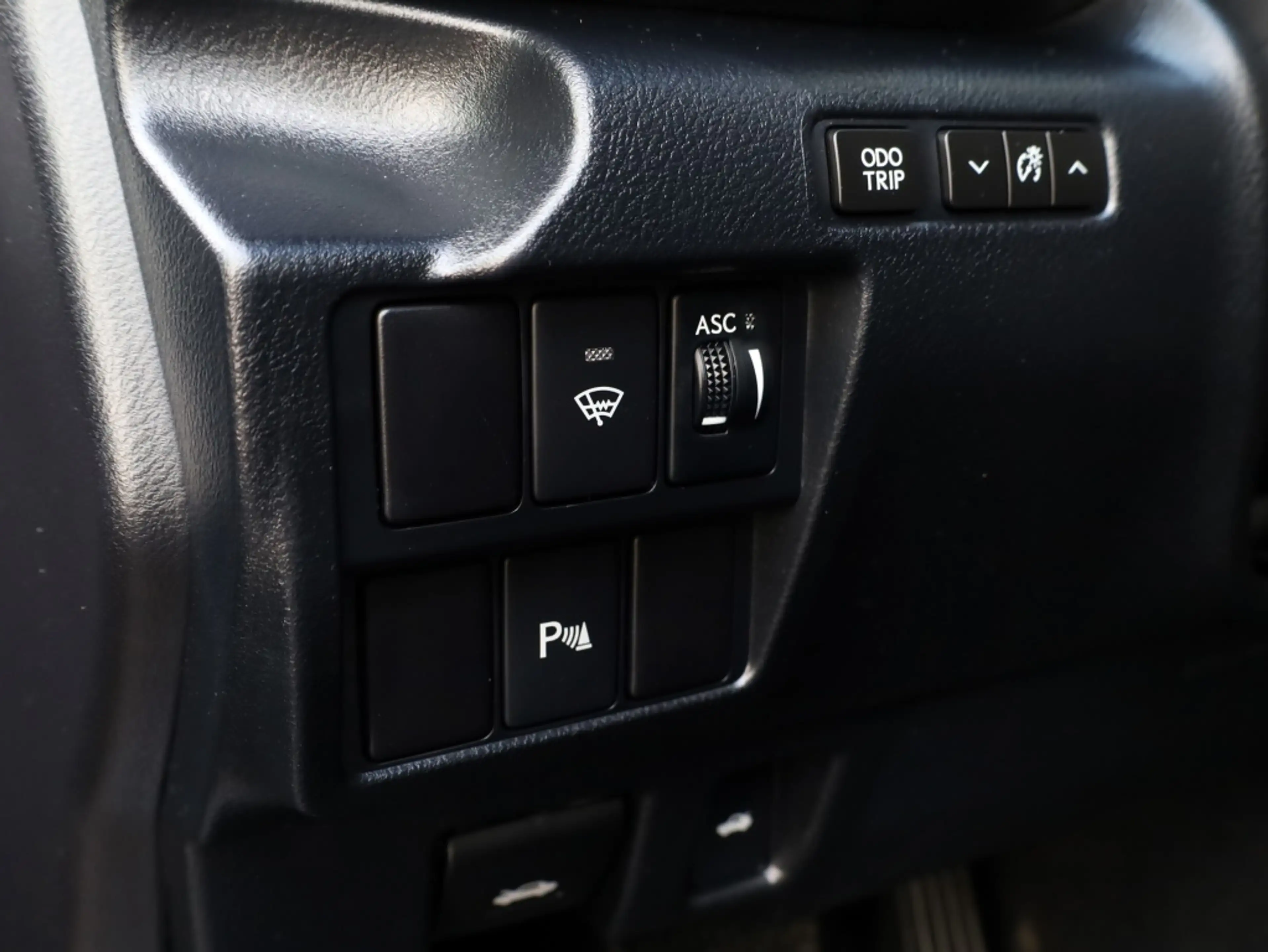Lexus IS 300 300h Sport Edition | Stoelverwarming | Parkeersens — photo 27