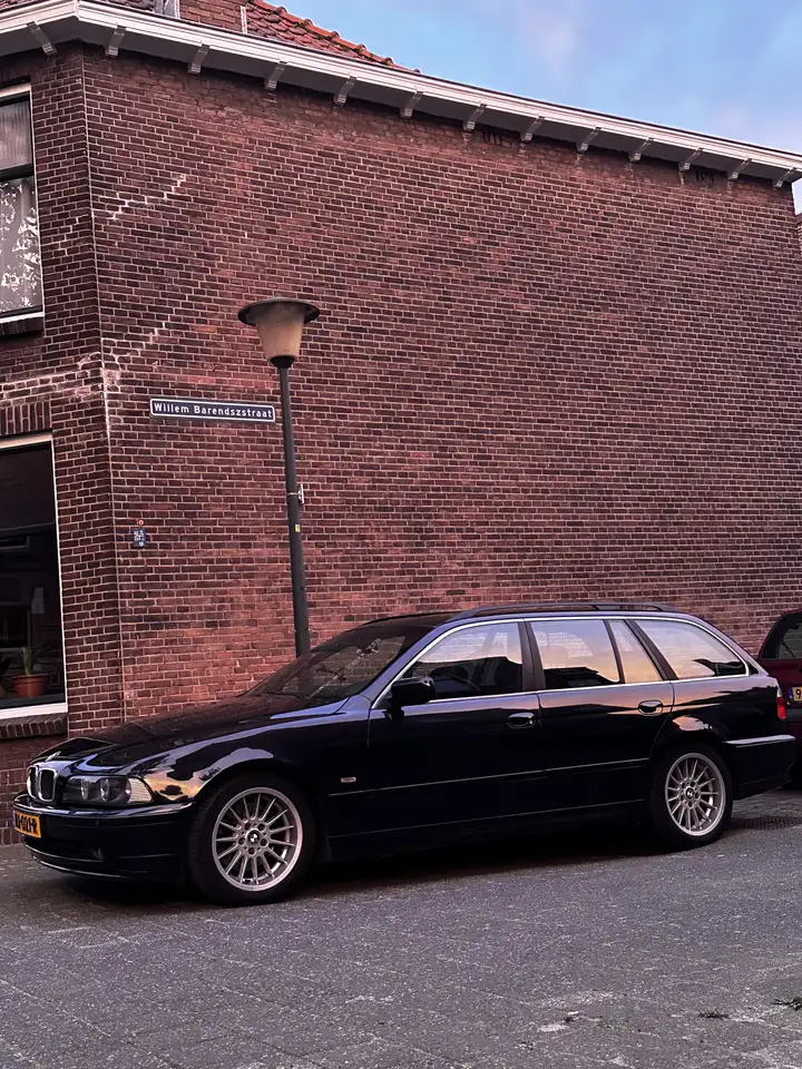 BMW 530i touring, foto 4