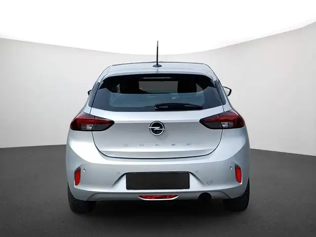 Opel Corsa view 3