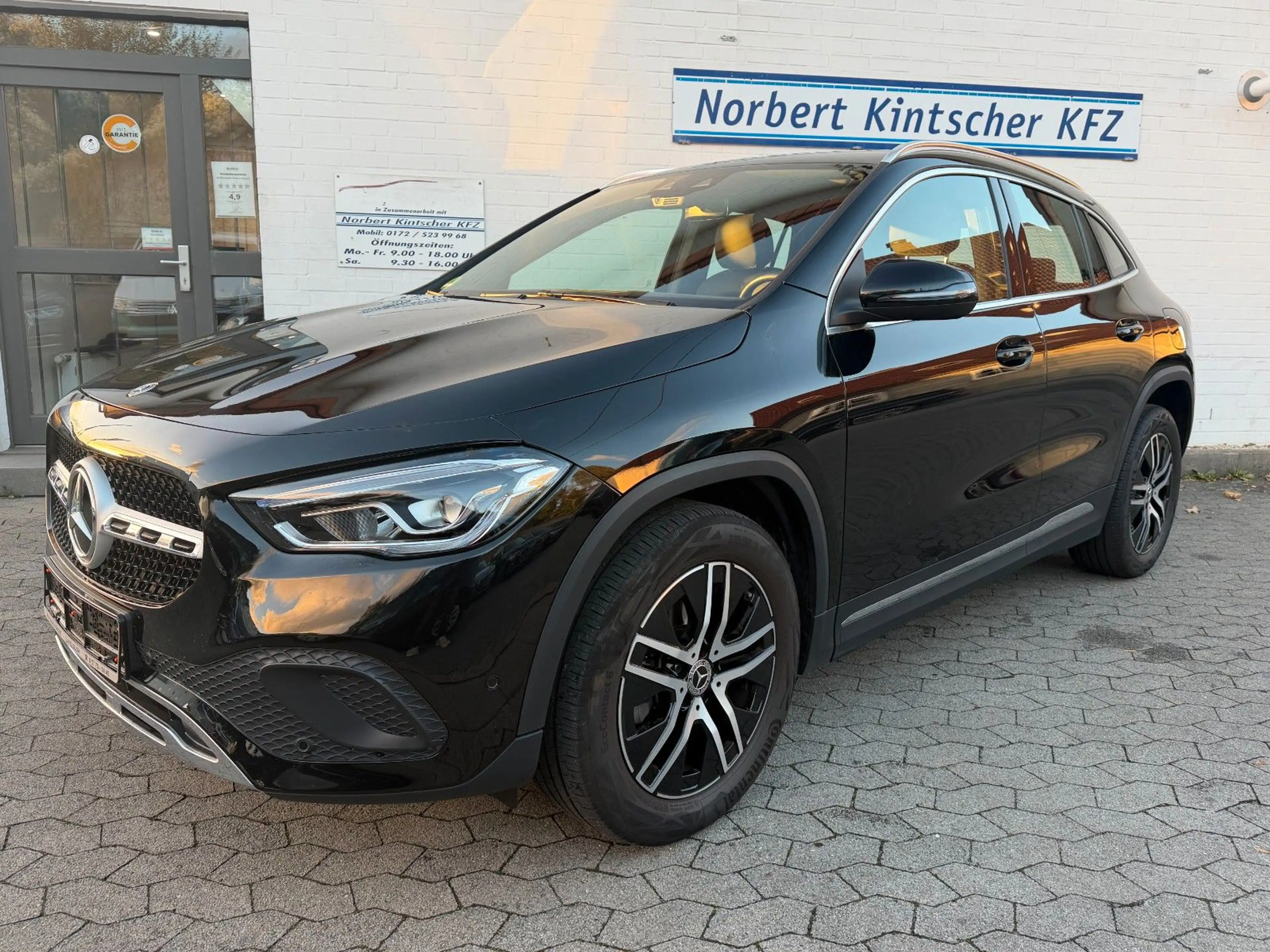 Mercedes-Benz GLA 200