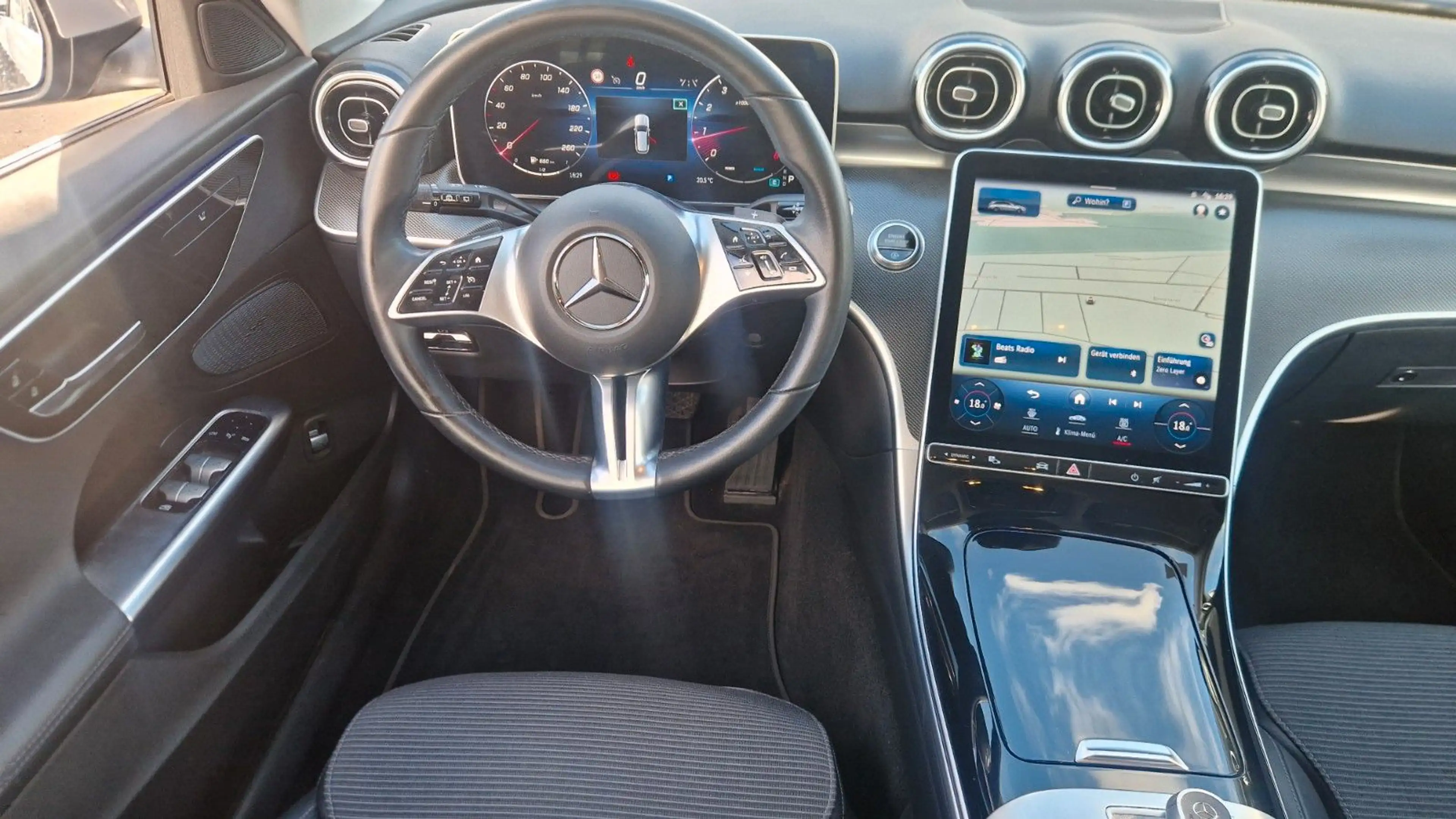Mercedes-Benz C 180 T Avantgarde Business LED Navi AHK — photo 11