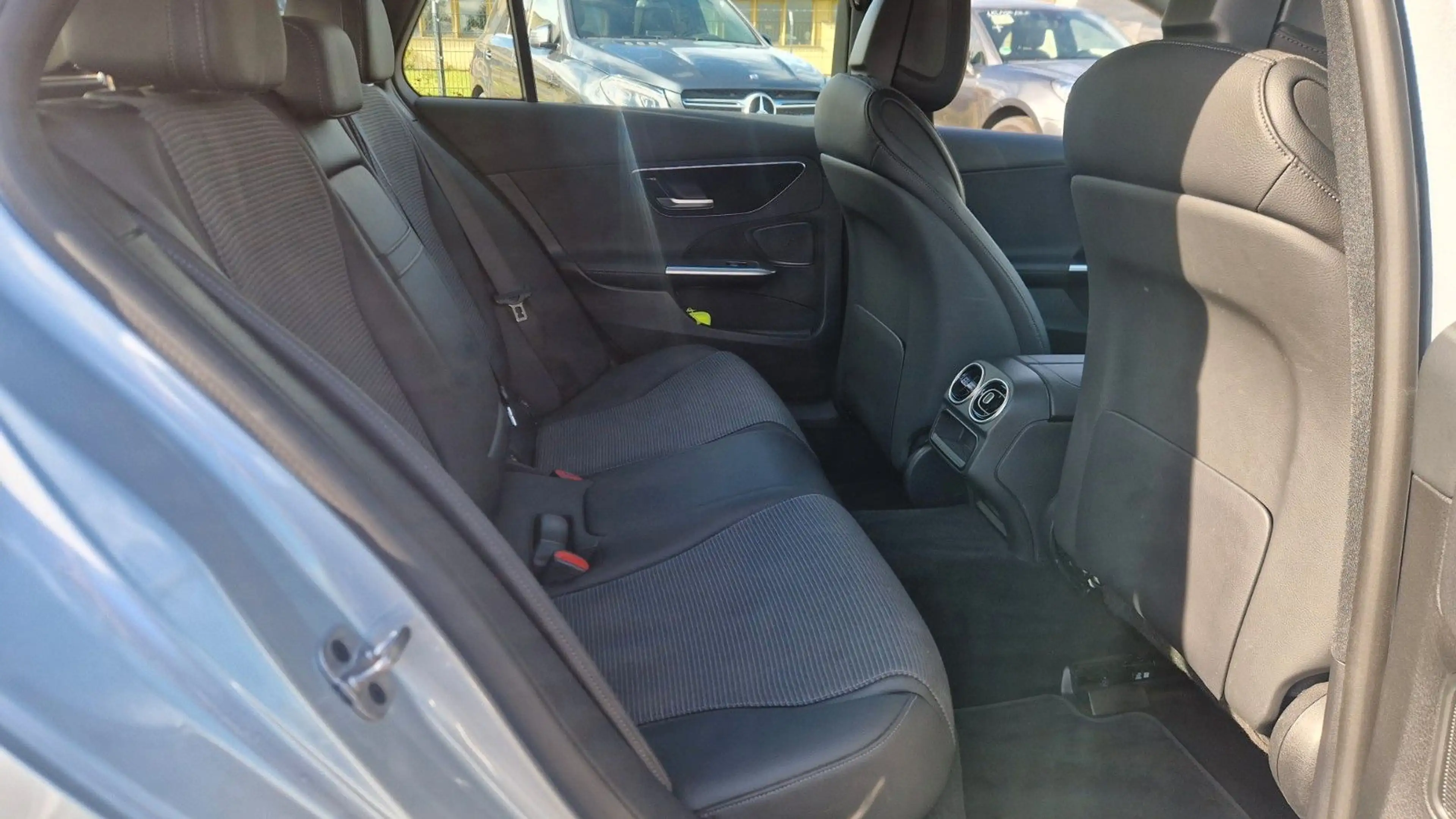 Mercedes-Benz C 180 T Avantgarde Business LED Navi AHK — photo 13