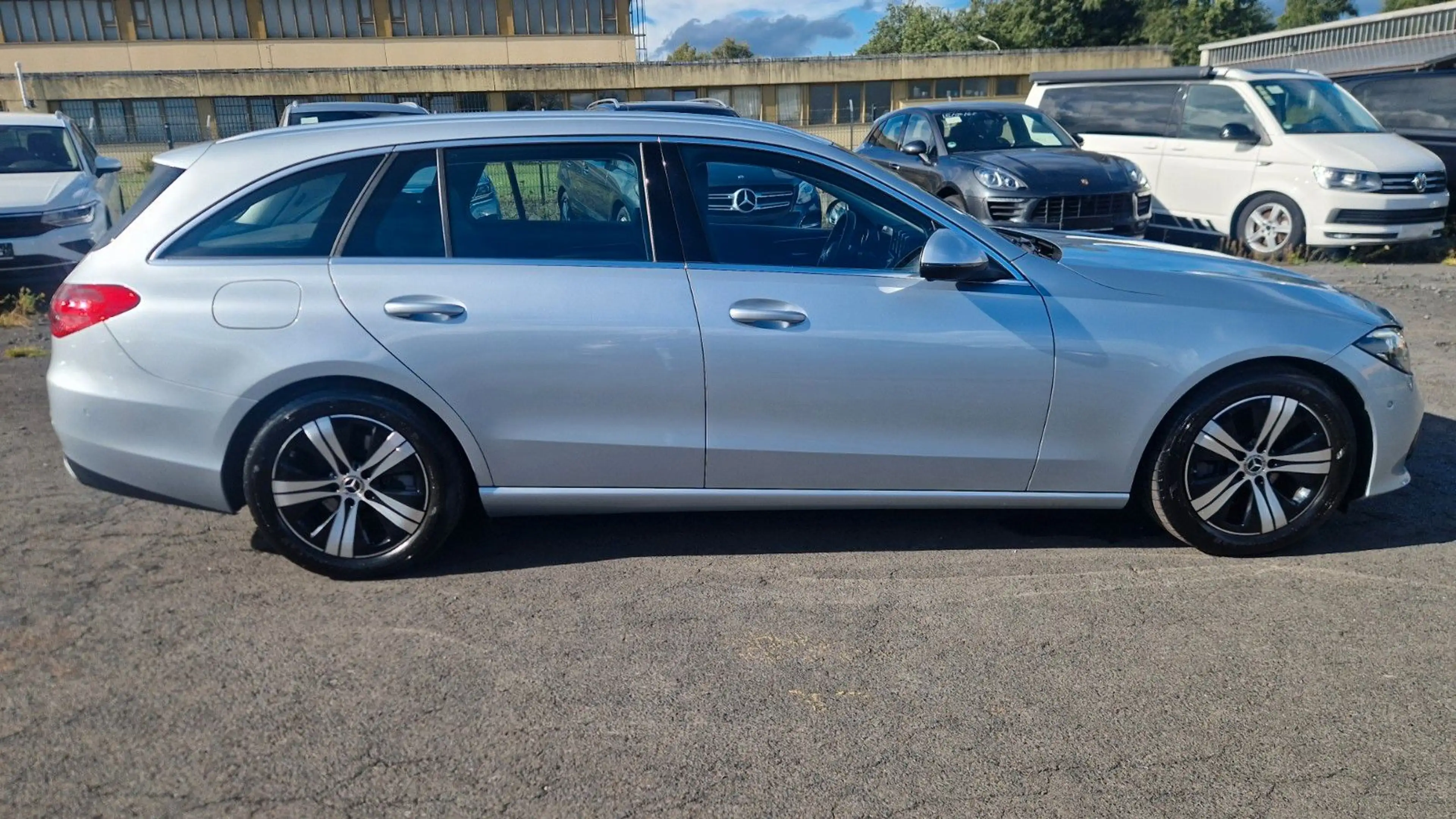 Mercedes-Benz C 180 T Avantgarde Business LED Navi AHK — photo 9