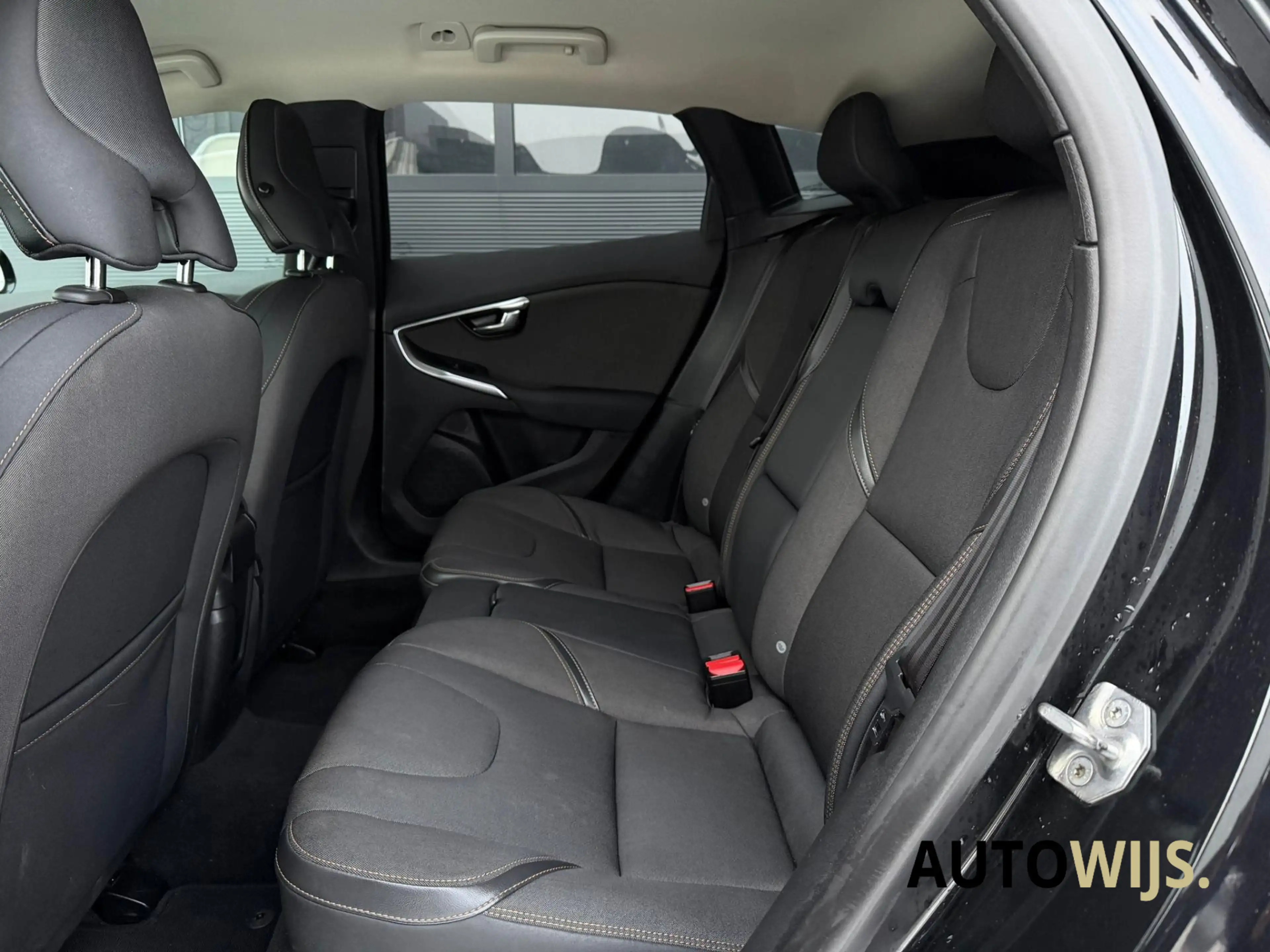 Volvo V40 Cross Country 5CILLINDER|180PK|AUT|TREKHAAK| — photo 7