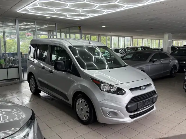 Ford Tourneo