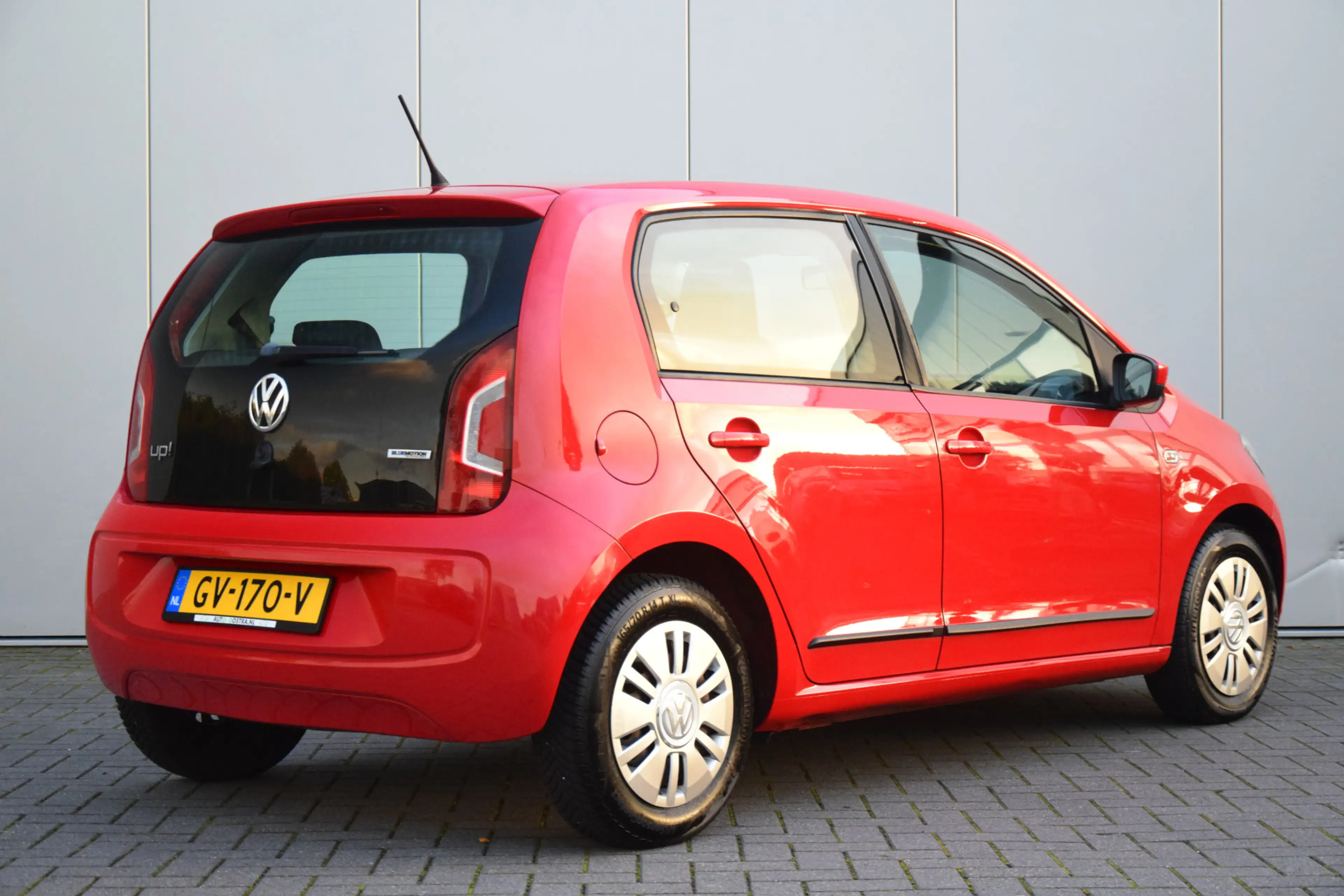 Volkswagen up! 1.0 move up! BlueMotion Airco Audio/origineel — photo 3