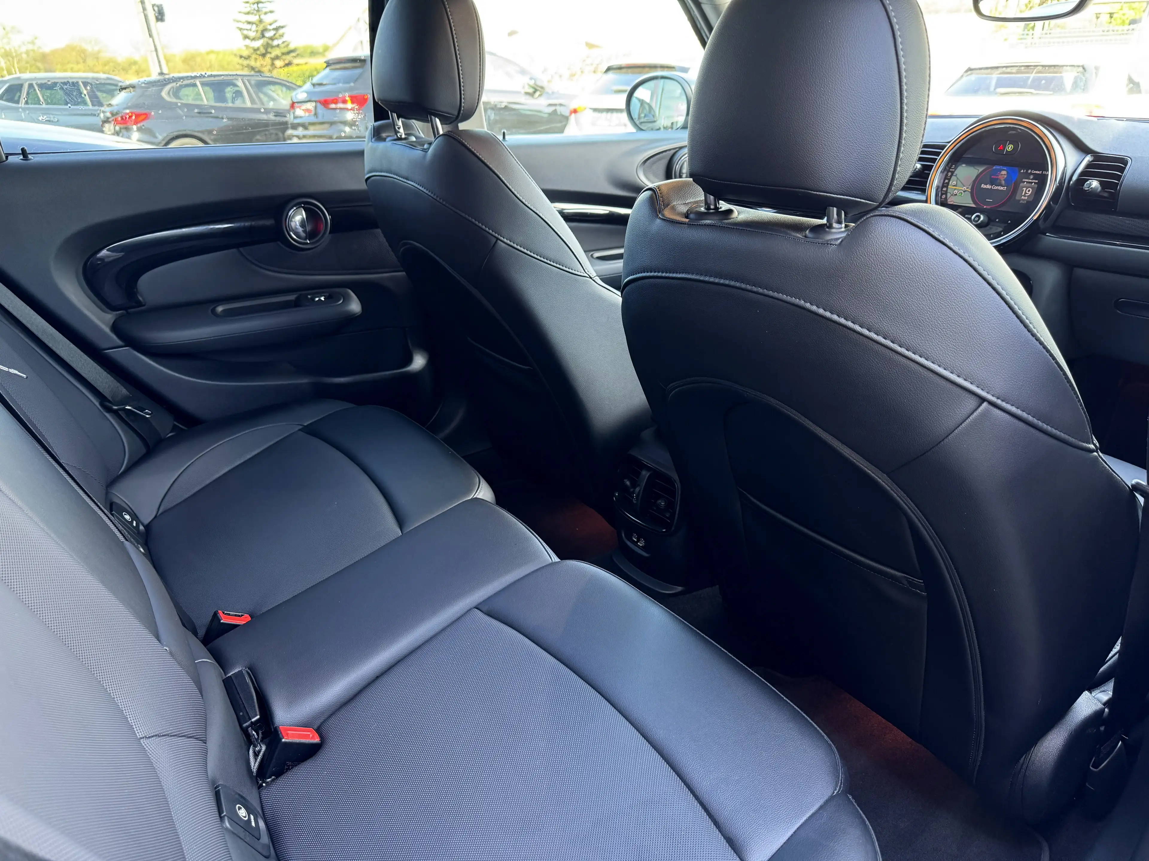 MINI One D Clubman 1.5 DA /CUIR/CARPLAY/LED/XENON *12 MOIS GARANTIE** — photo 9