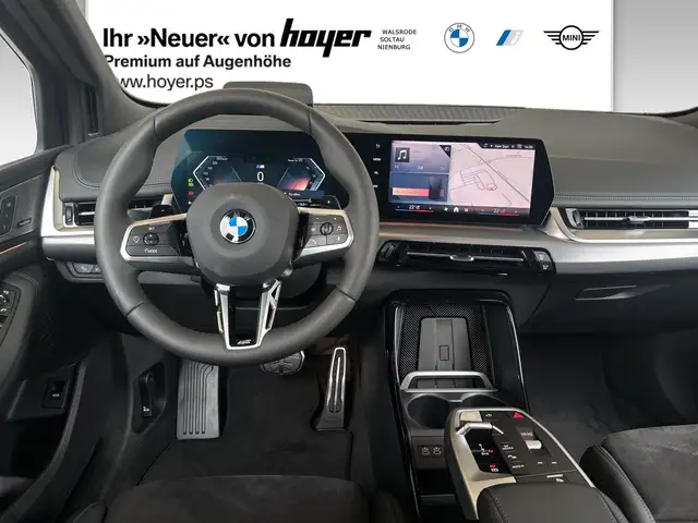 BMW 2 Series view 5