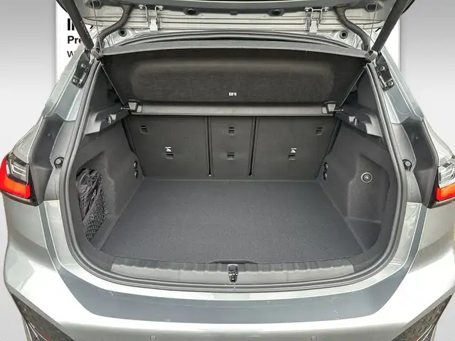 BMW 2 Series view 11