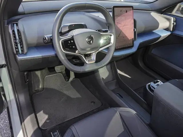 Volvo Ex30 view 10