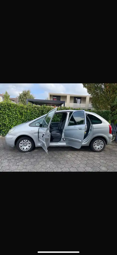 Citroen Xsara Picasso 1,6 HDi 16V Exclusive FAP - 1