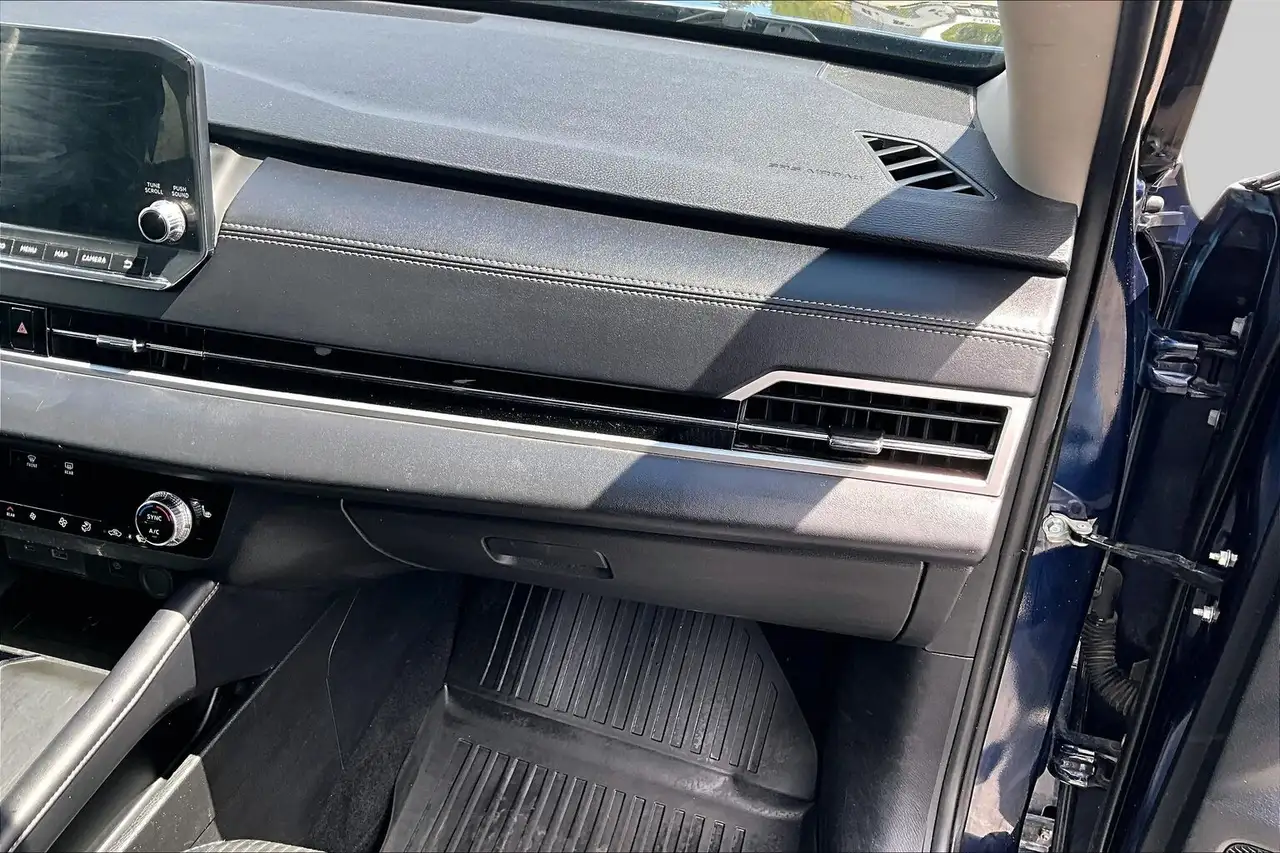 Mitsubishi Outlander снимка Mitsubishi Outlander