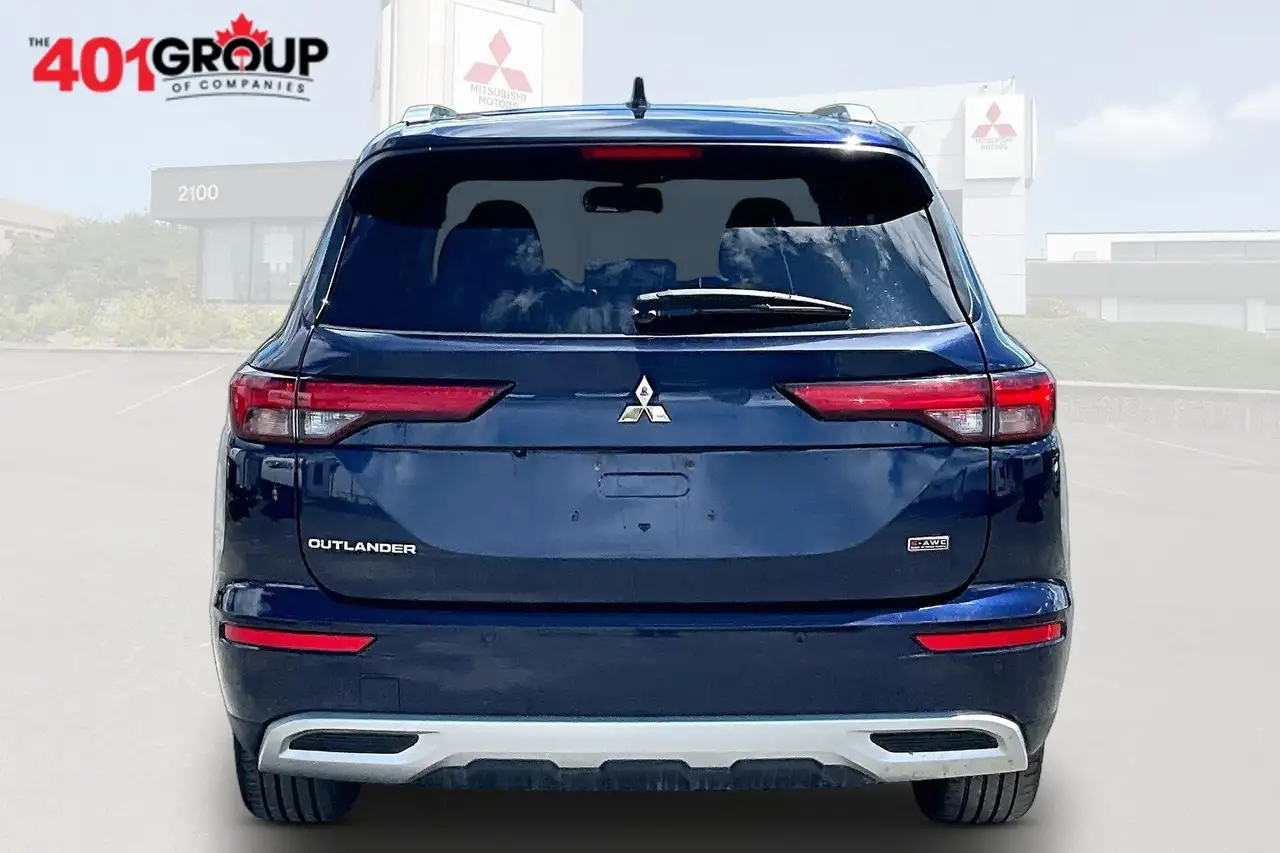 Mitsubishi Outlander снимка Mitsubishi Outlander
