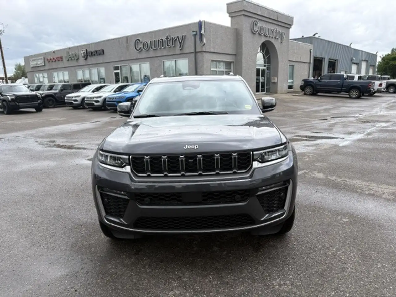 Jeep Grand Cherokee снимка Jeep Grand Cherokee