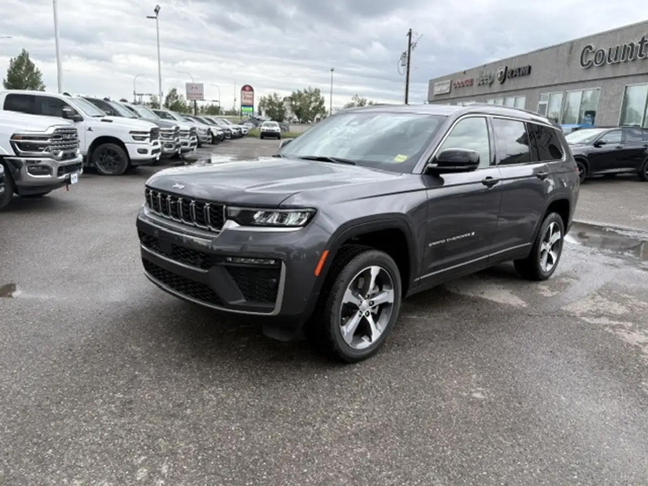 Jeep Grand Cherokee снимка Jeep Grand Cherokee