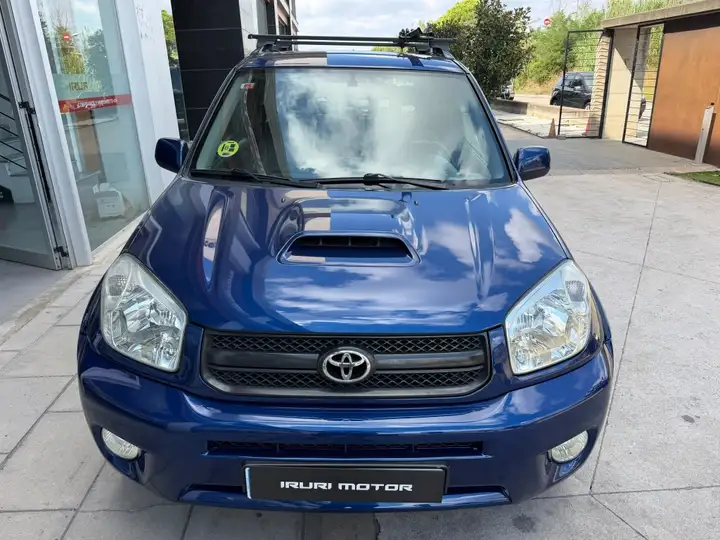 Toyota RAV4 2.0 D4-D Sol 2006, foto 3