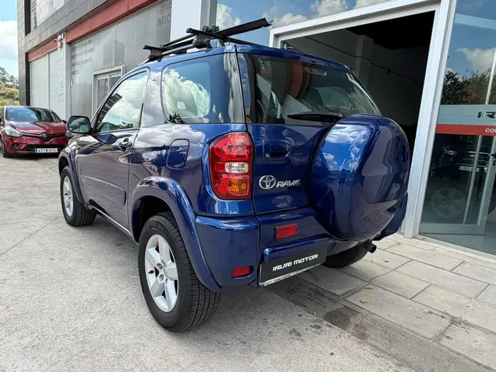 Toyota RAV4 2.0 D4-D Sol 2006, foto 6