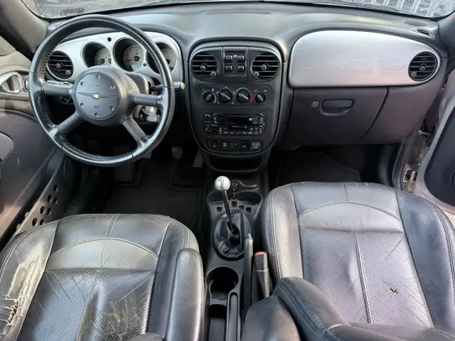 Chrysler PT Cruiser view 7
