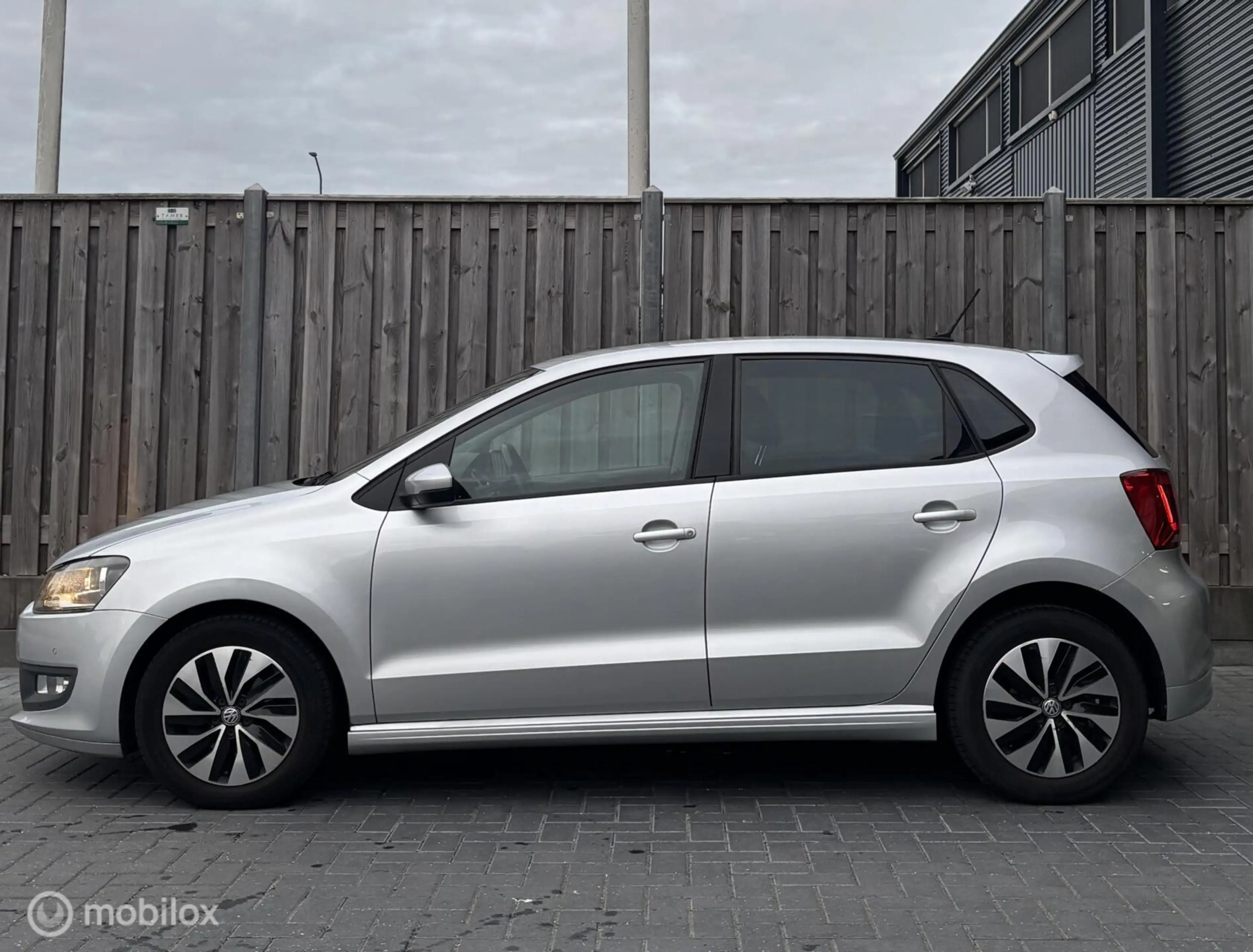 Volkswagen Polo 1.0 BlueMotion Edition/CARPLAY/CRUISE/AIRCO/ — photo 6