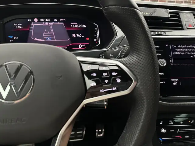 Volkswagen Tiguan view 13