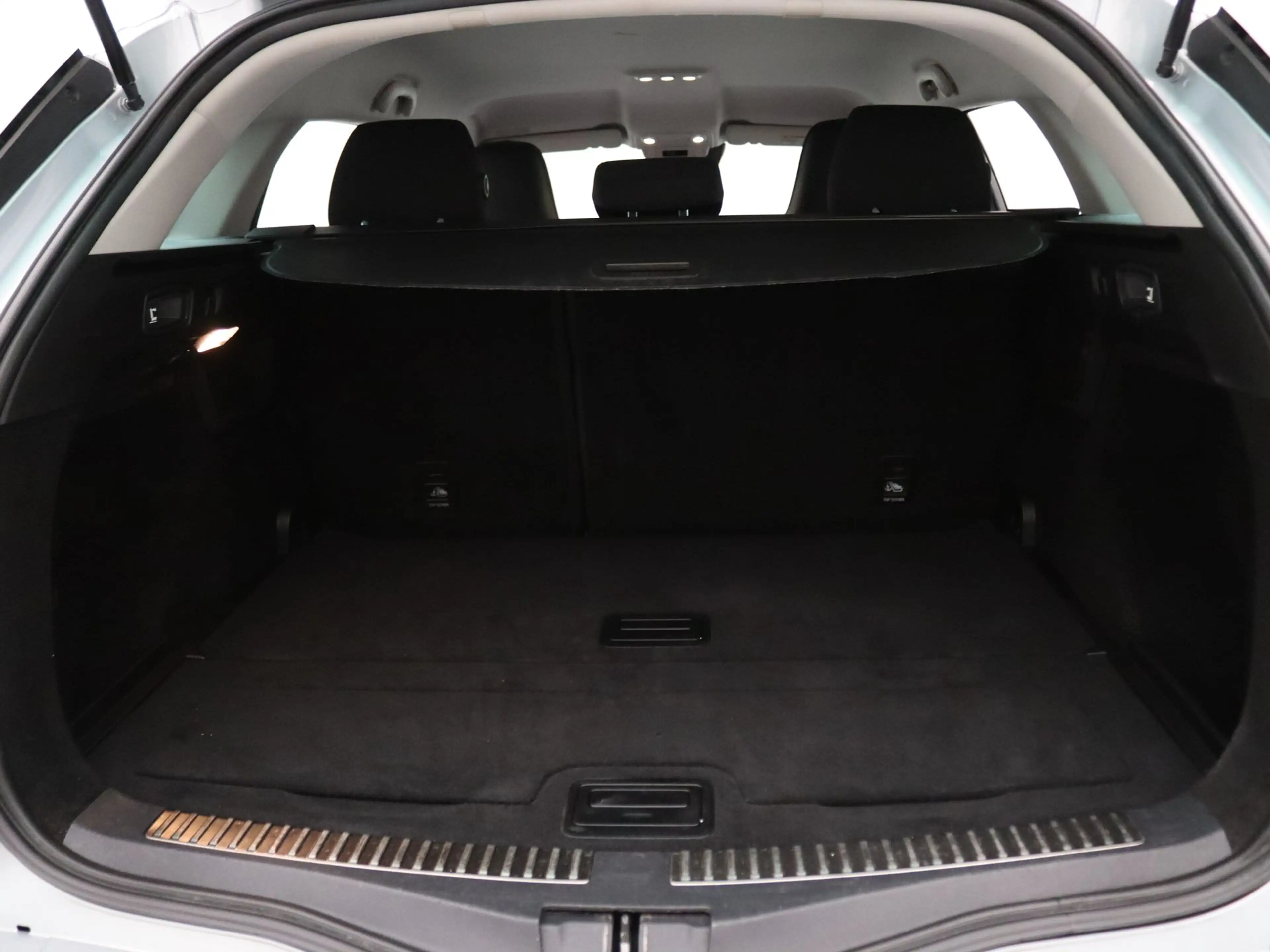 Renault Megane Estate 140pk TCe R.S. Line Apple Carplay/Android A — photo 30