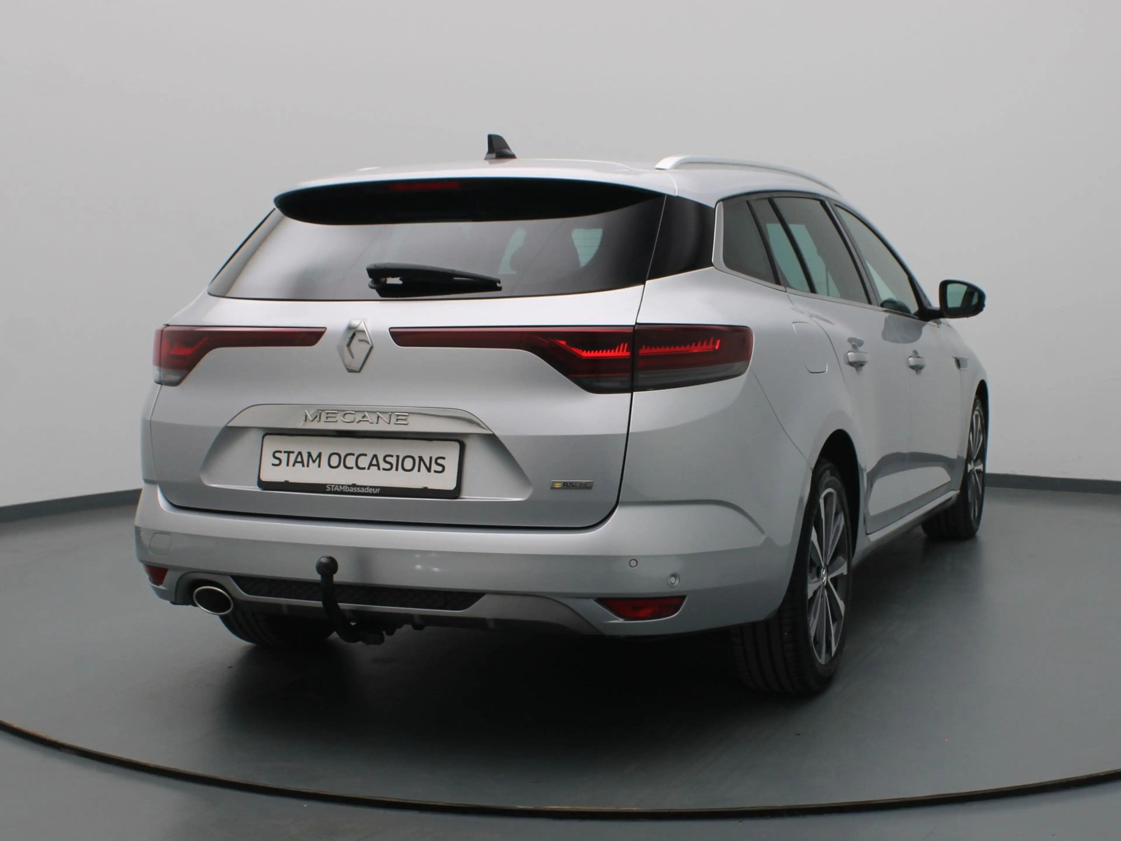 Renault Megane Estate 140pk TCe R.S. Line Apple Carplay/Android A — photo 19