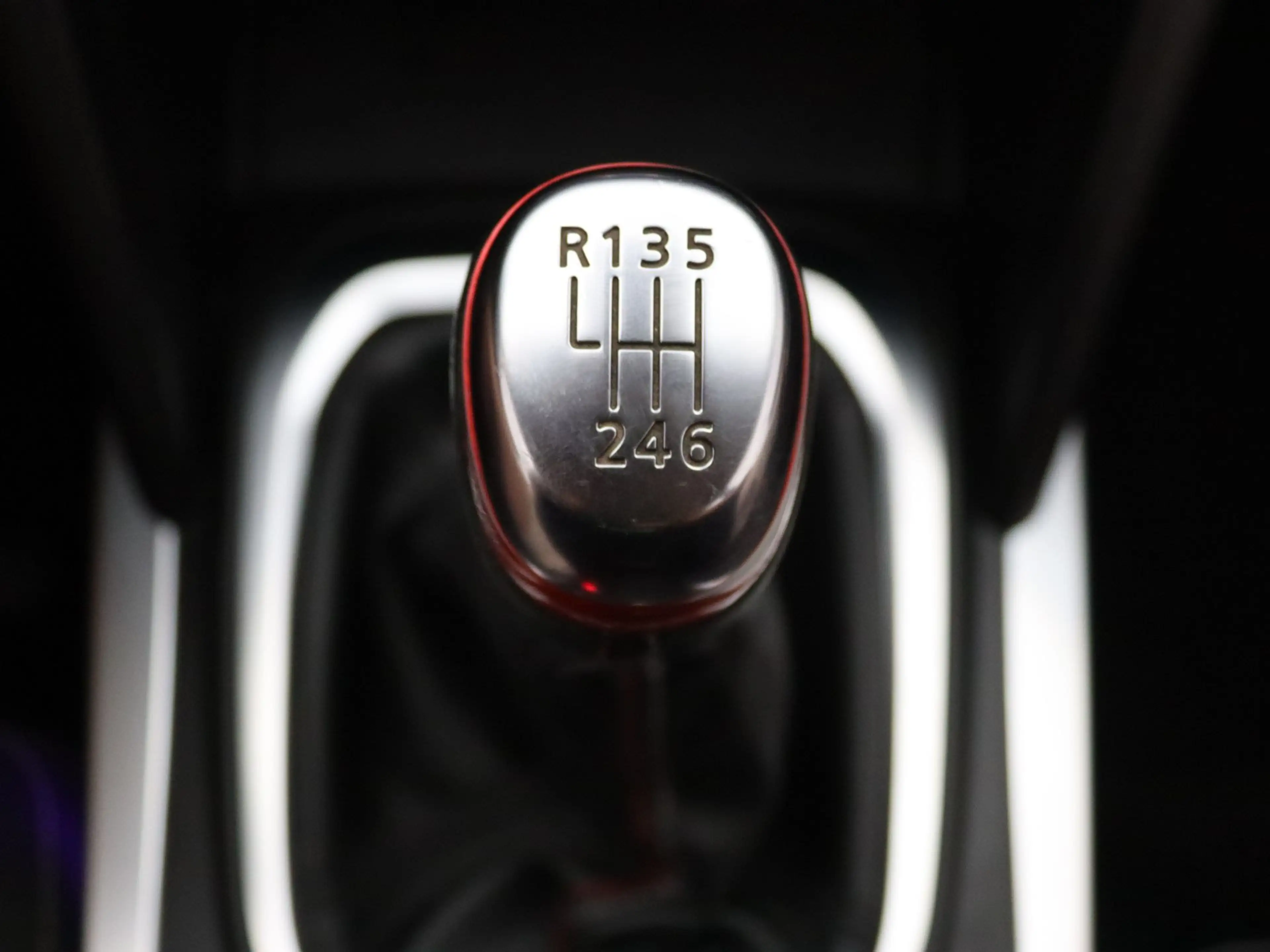 Renault Megane Estate 140pk TCe R.S. Line Apple Carplay/Android A — photo 16