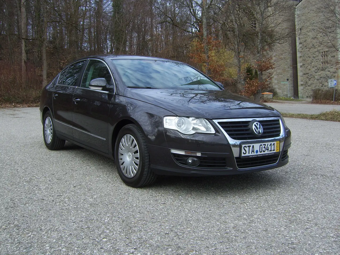 Volkswagen Passat Passat 1.6 FSI Comfortline Braun - 2