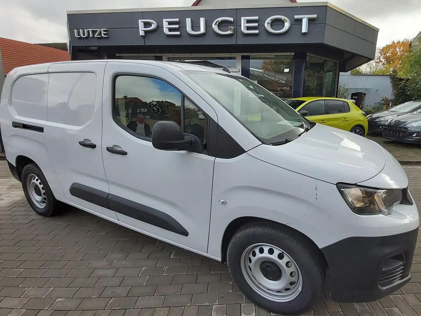 Peugeot Partner Premium Elektromotor L2-NAVI-RFK-10J. Steuerfrei - 1